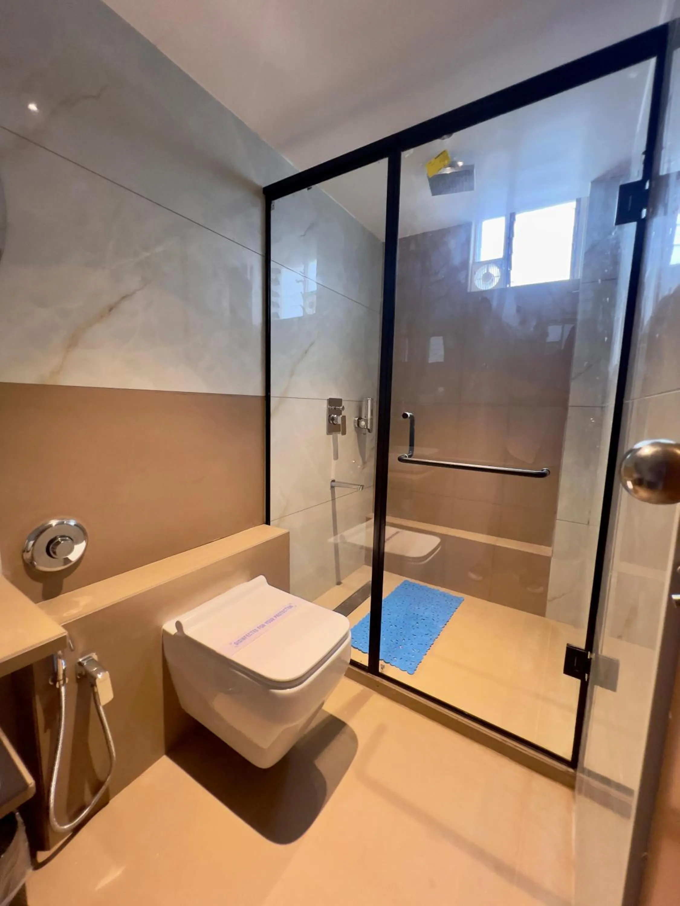 Bathroom in Hotel Grand Pragati