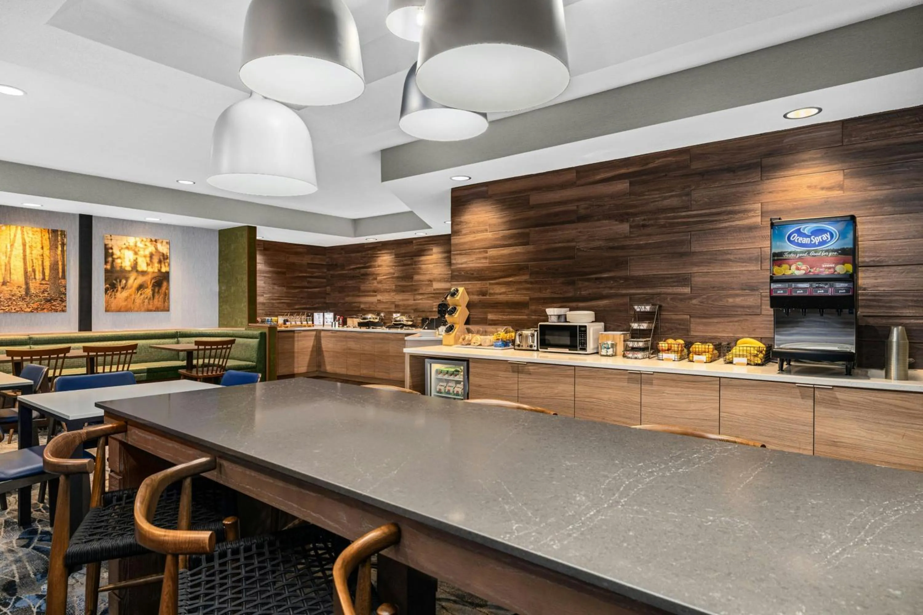 Breakfast in Fairfield Inn & Suites Billings