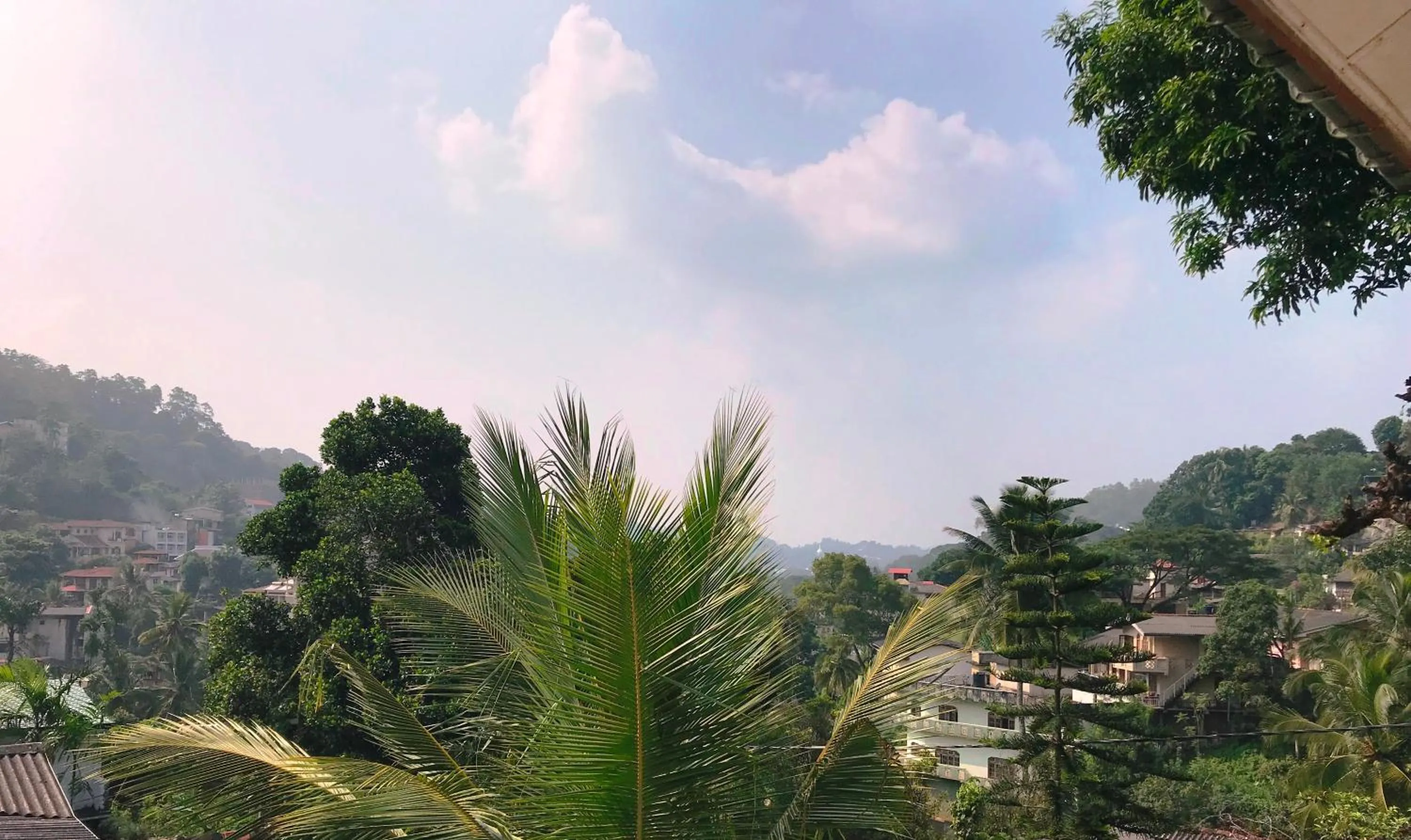 Cloud Inn Kandy Homestay - Near Temple of Tooth
