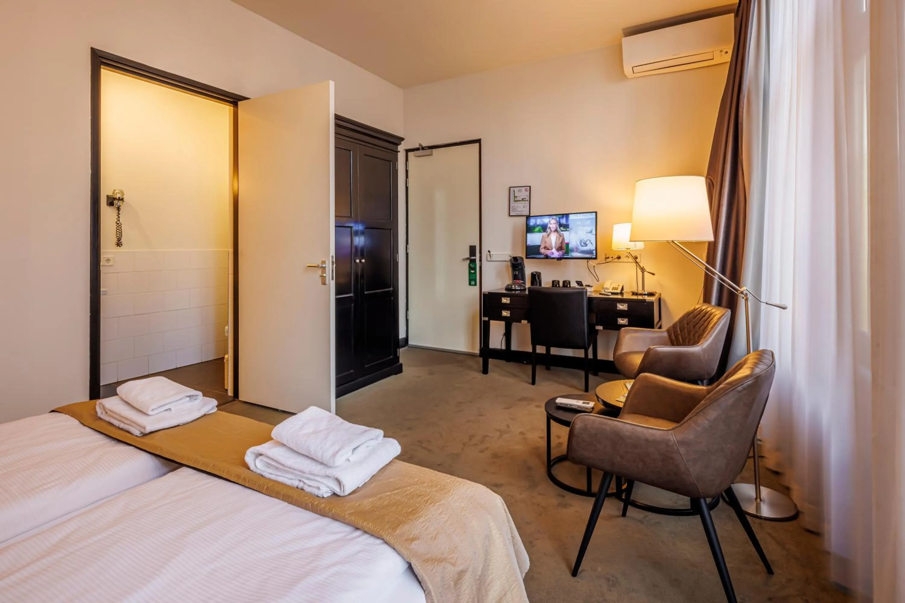 Bed in Grand Hotel Alkmaar