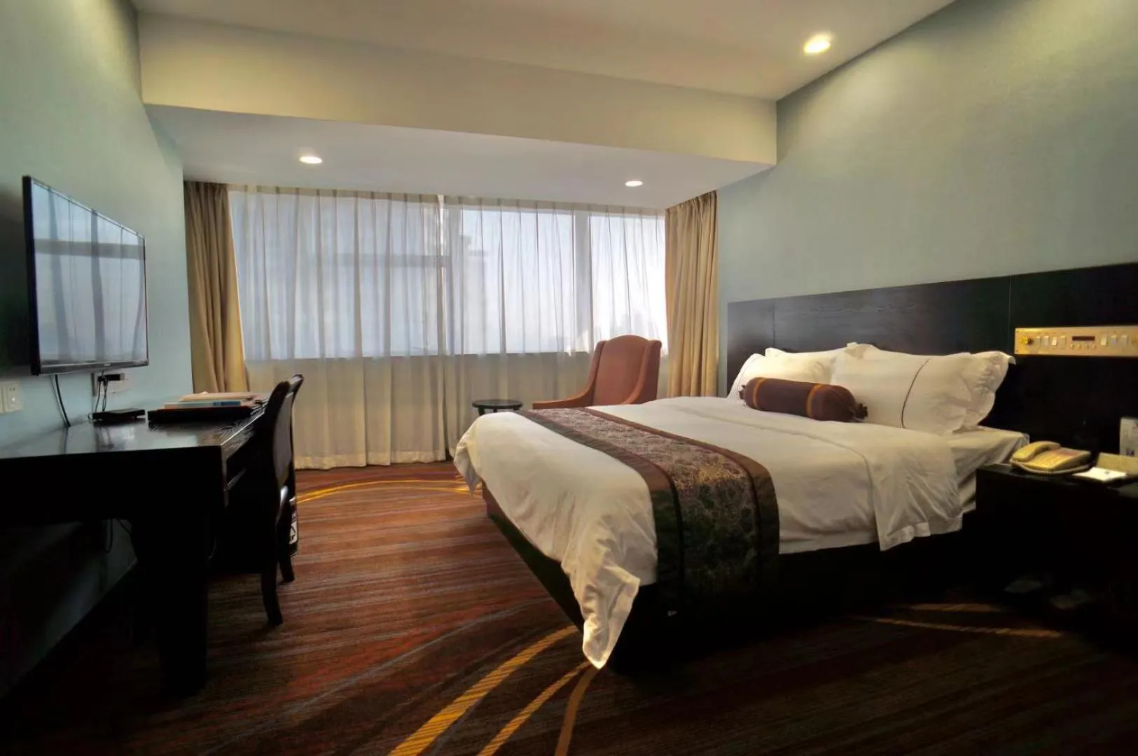 Bed in Skyline Plaza Hotel Guangzhou