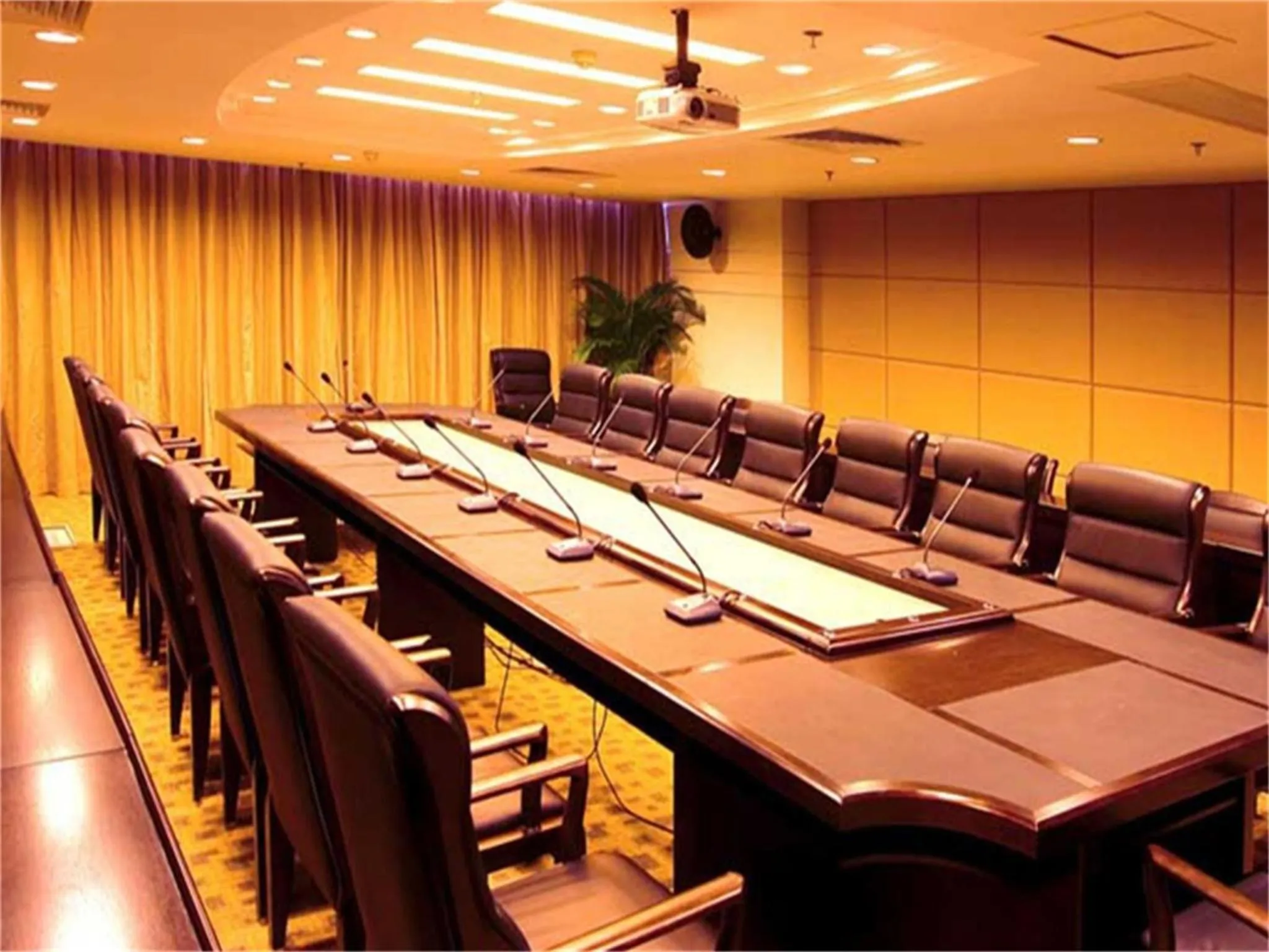 Area and facilities in Skyline Plaza Hotel Guangzhou