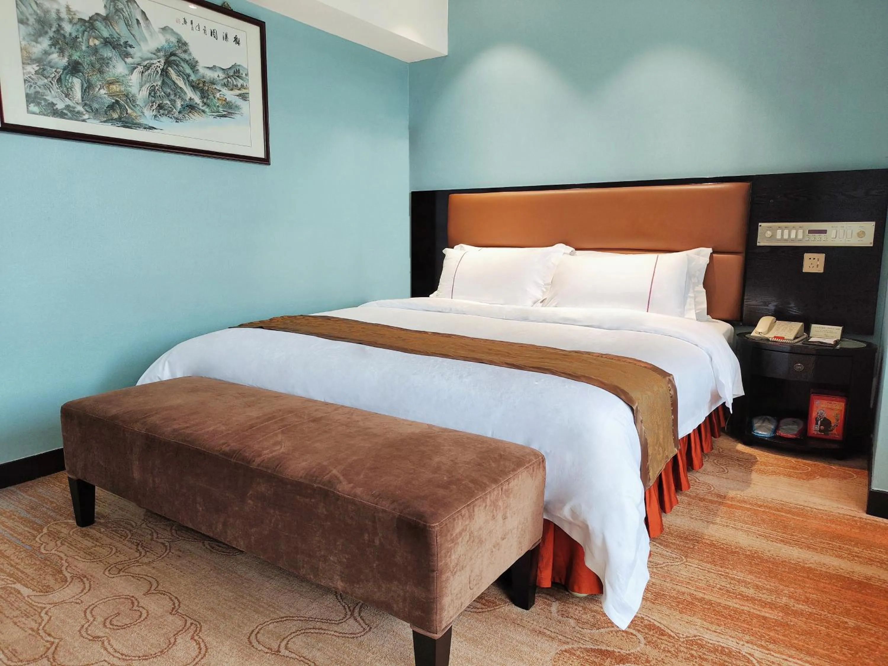 Bed in Skyline Plaza Hotel Guangzhou