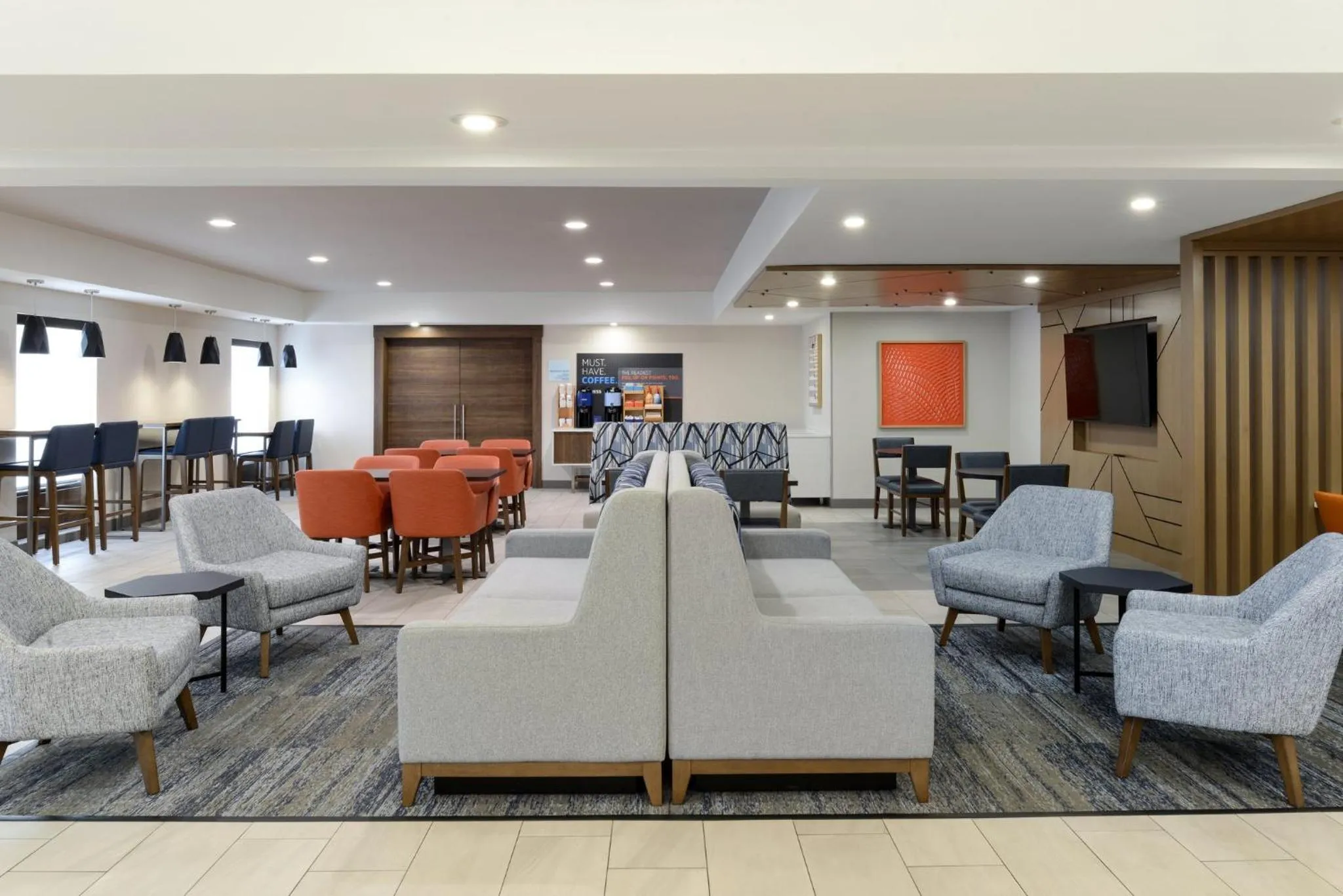 Property building in Holiday Inn Express Hotel and Suites Marysville by IHG