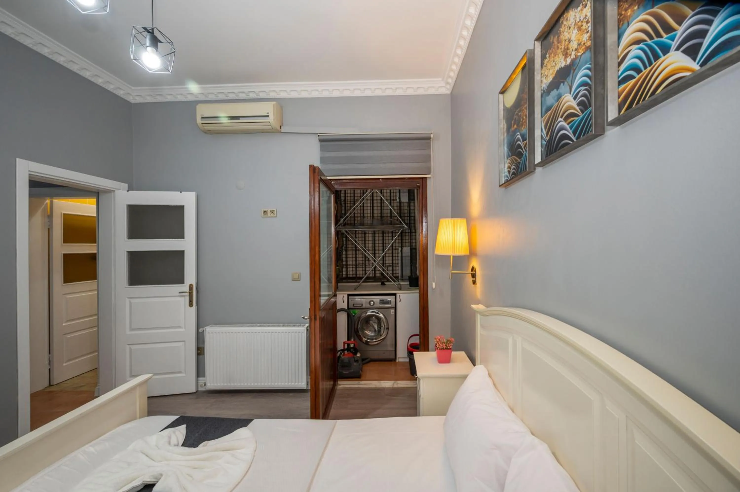 Bedroom, Bed in Taxim Trend Apart