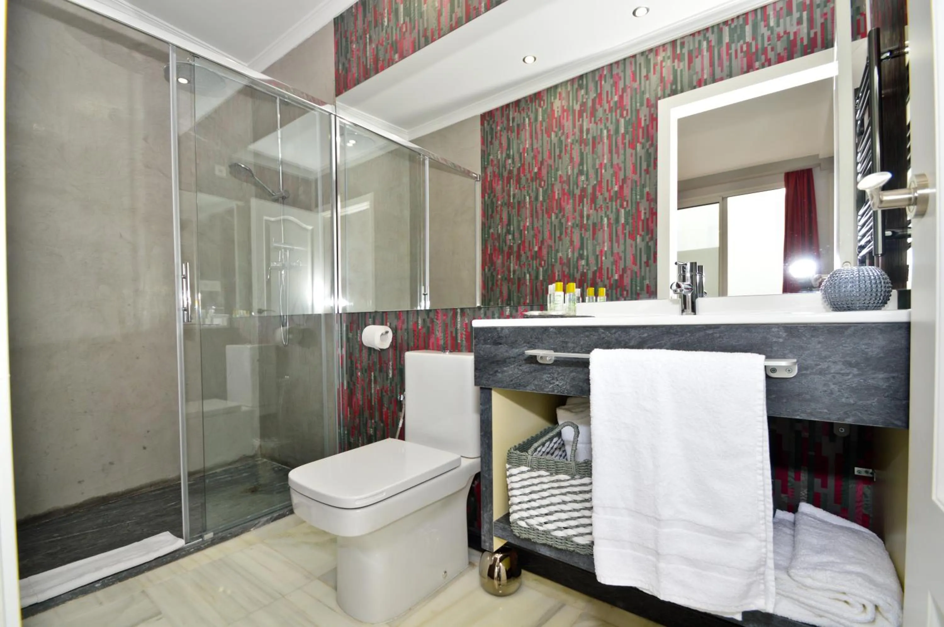 Bathroom in The Zentral Arenal Suites