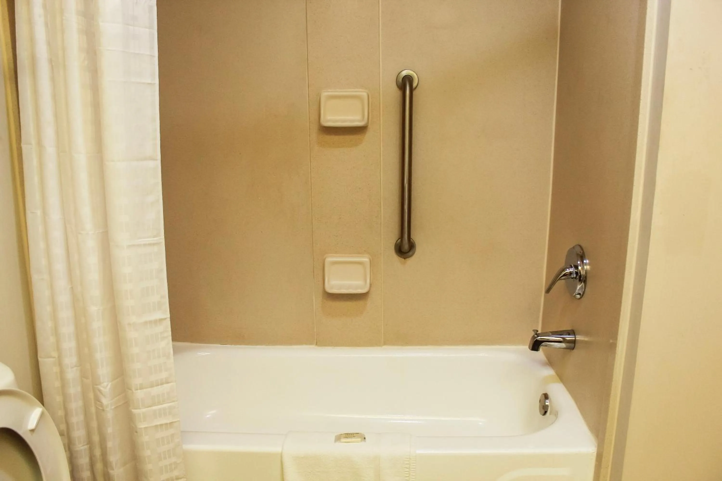 Days-Inn by Wyndham Cedartown