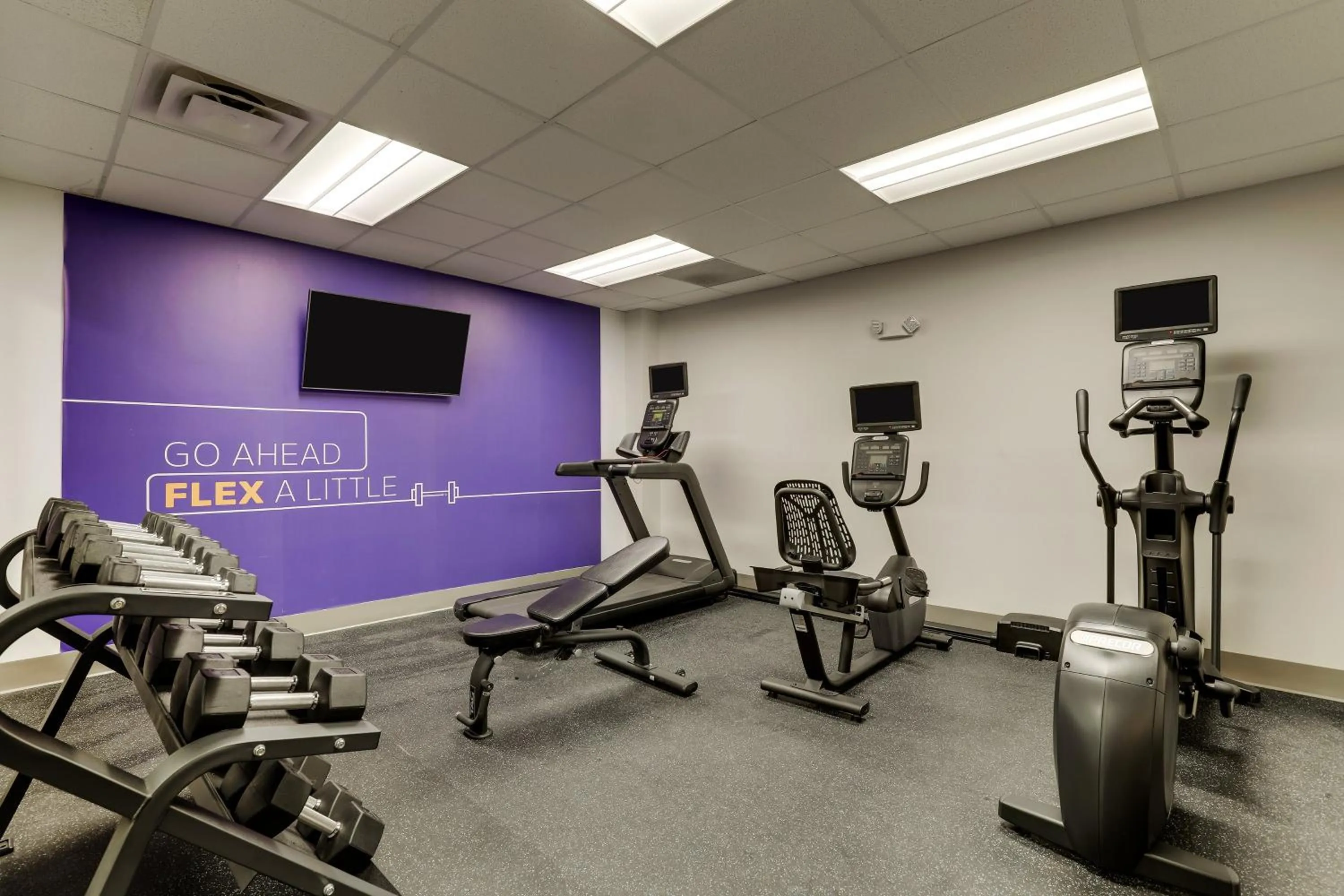 Spa and wellness centre/facilities in Holiday Inn Express Hotel & Suites Richmond by IHG