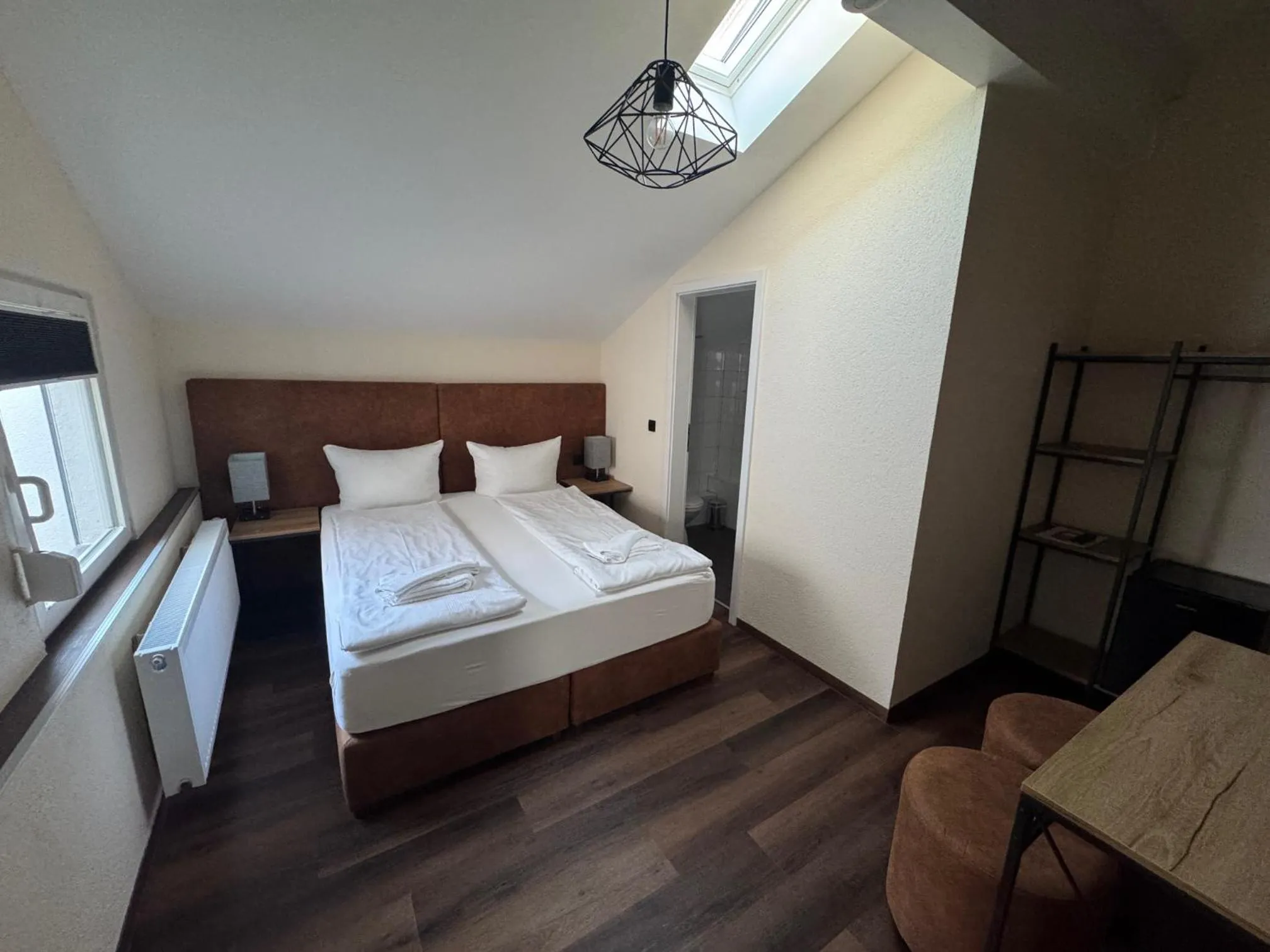 Photo of the whole room, Bed in Hotel Capitol Zentrum - 24h -