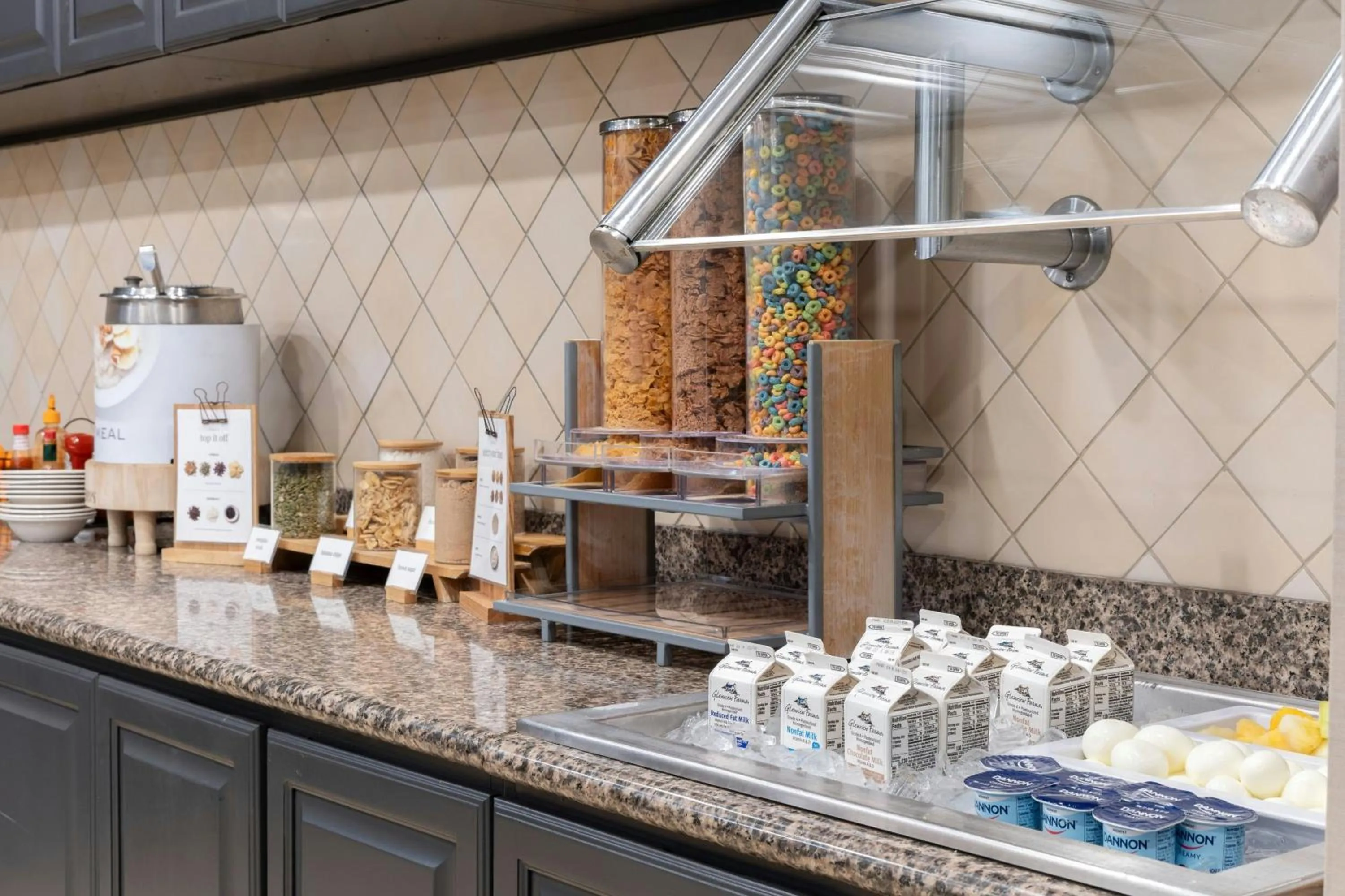 Restaurant/places to eat in Residence Inn by Marriott Fredericksburg