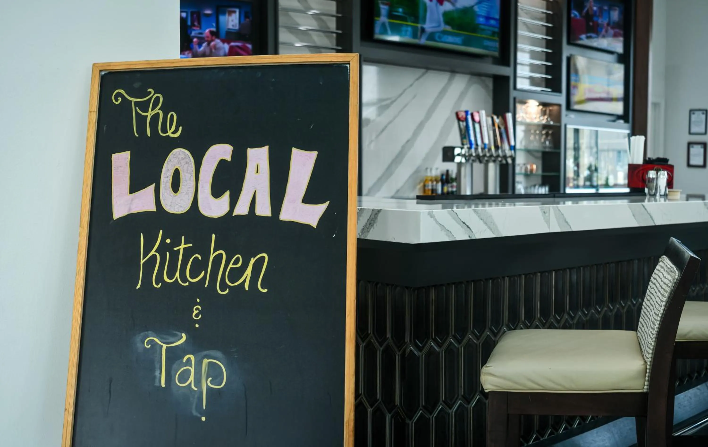 Restaurant/places to eat in DoubleTree by Hilton Hattiesburg, MS