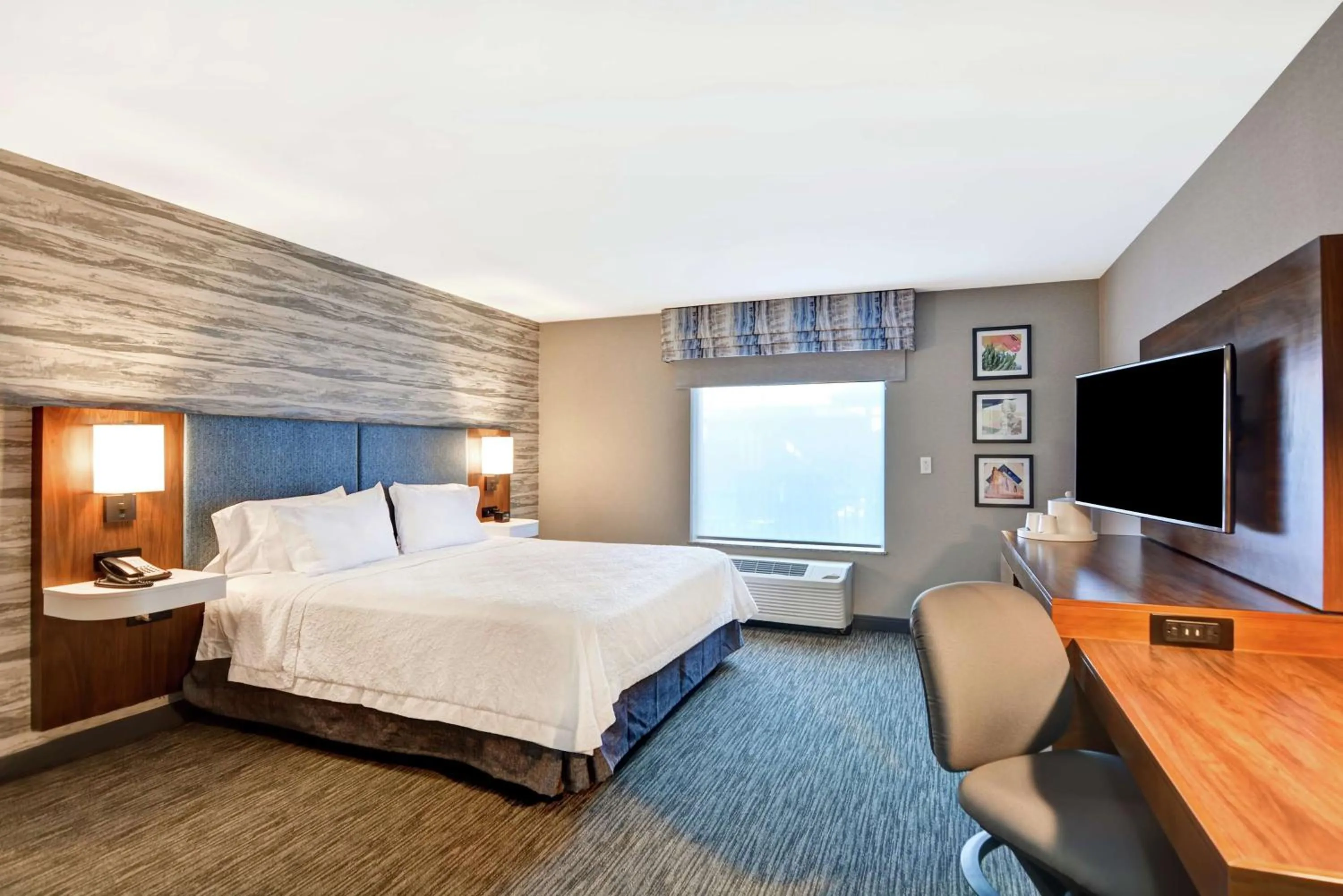 Bedroom, Bed in Hampton Inn Moab Arches National Park