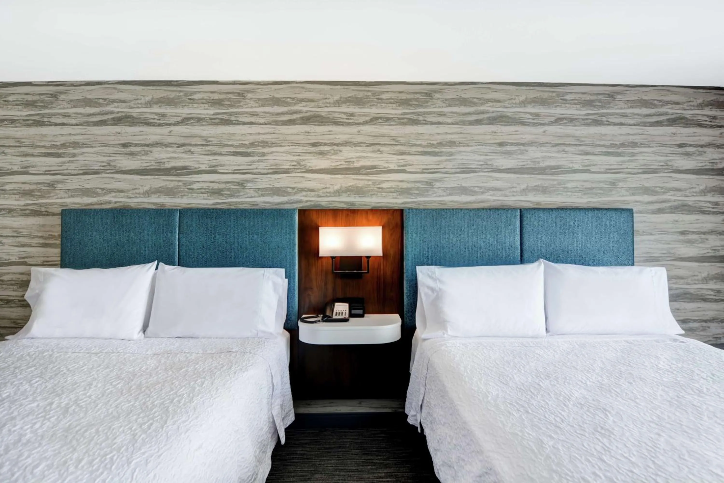 Bed in Hampton Inn Moab Arches National Park