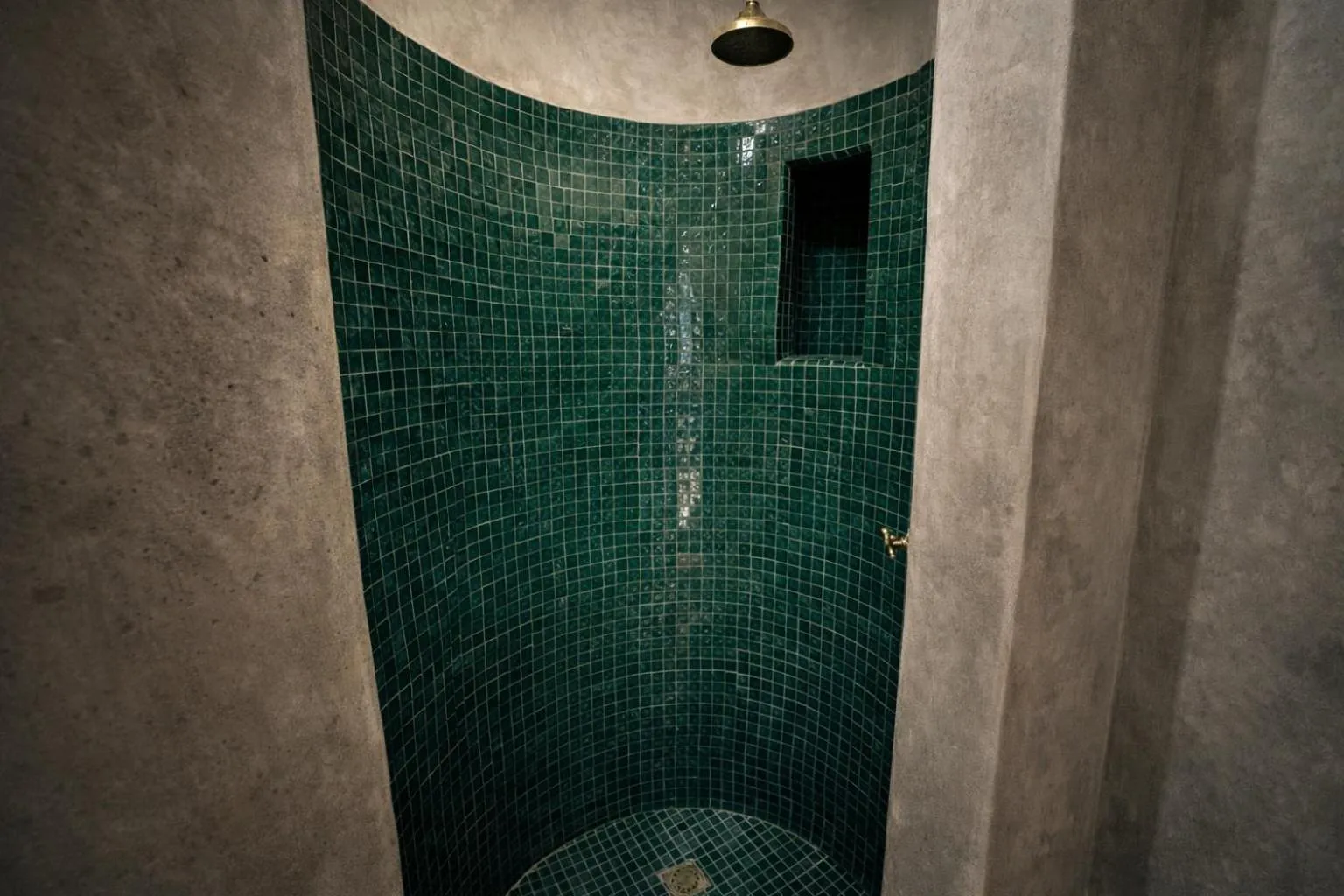 Shower in Riad Lapis-lazuli
