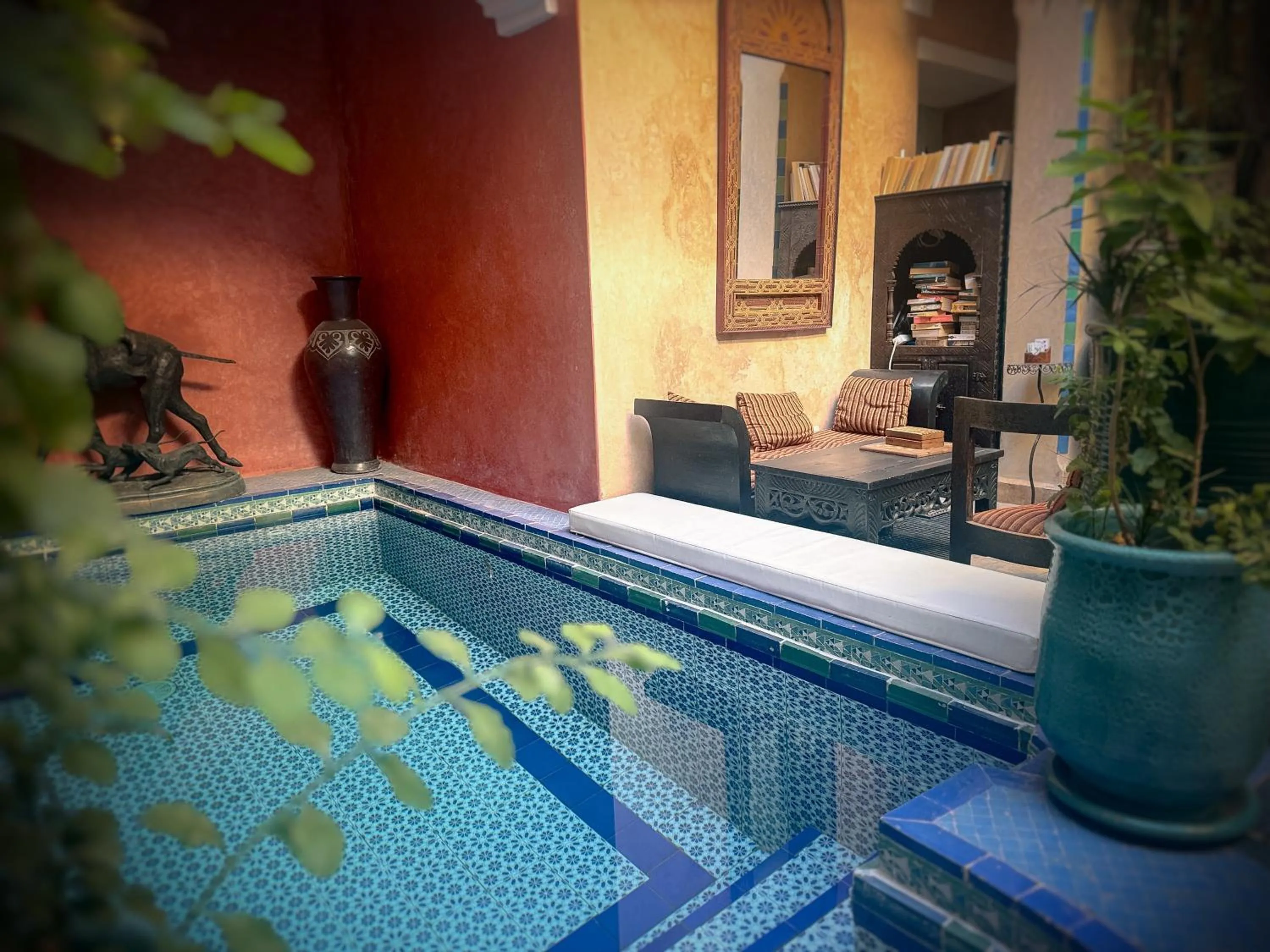 Swimming pool in Riad Lapis-lazuli