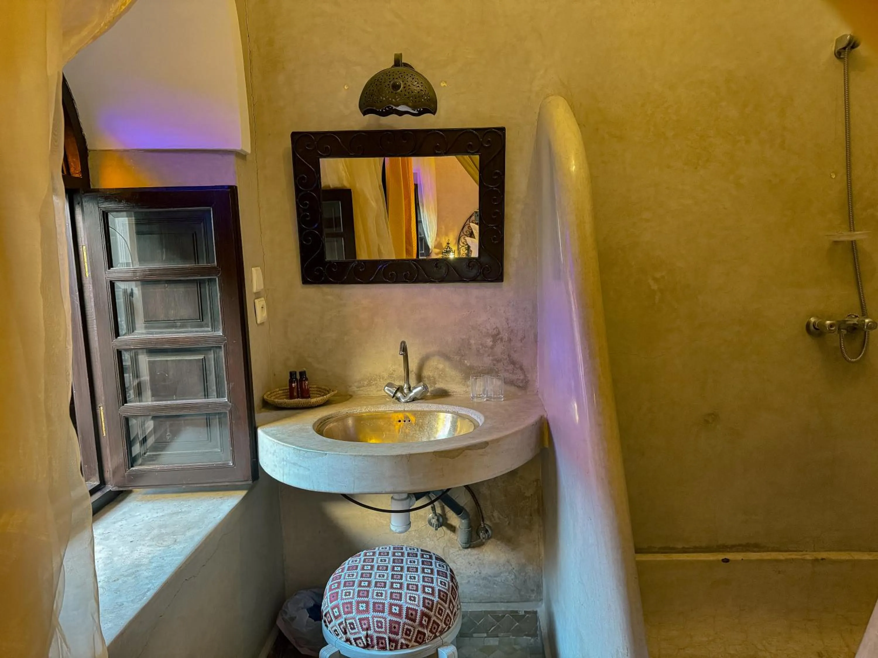 Bathroom in Riad Lapis-lazuli