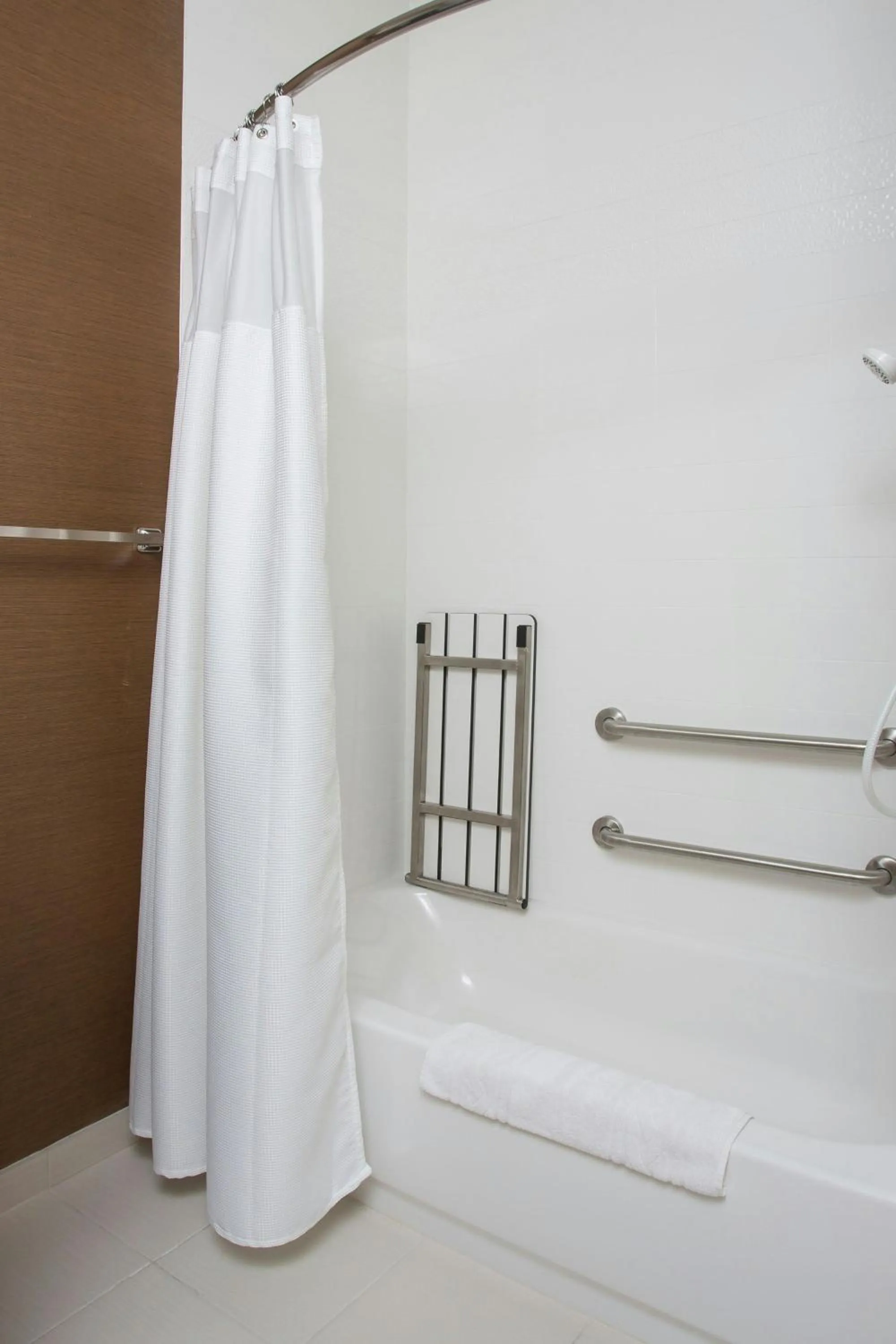 Bathroom in Fairfield Inn & Suites Waco South