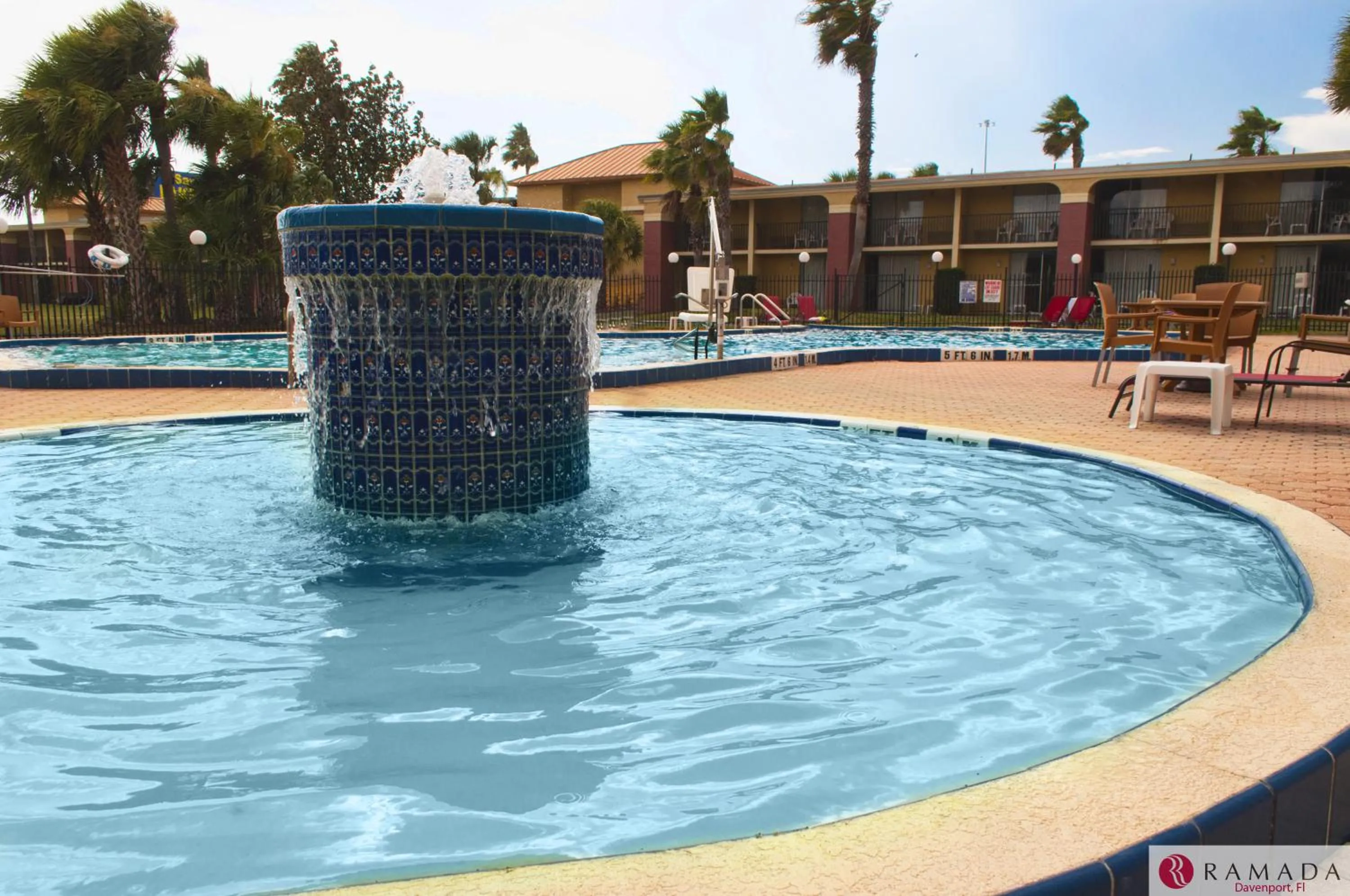 Swimming pool in Ramada by Wyndham Davenport Orlando South