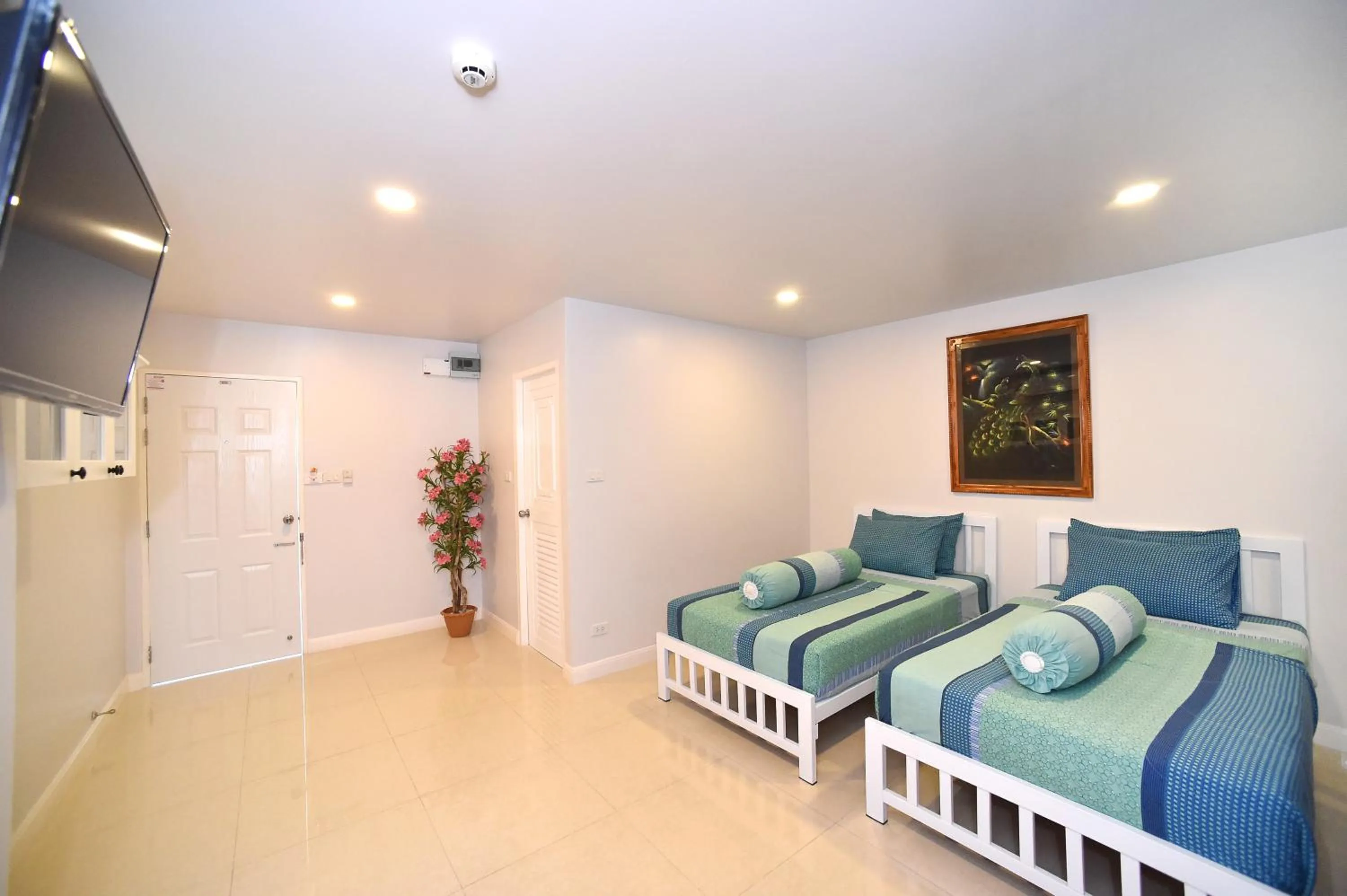 Bedroom, Bed in Parvena Hotel Sathorn