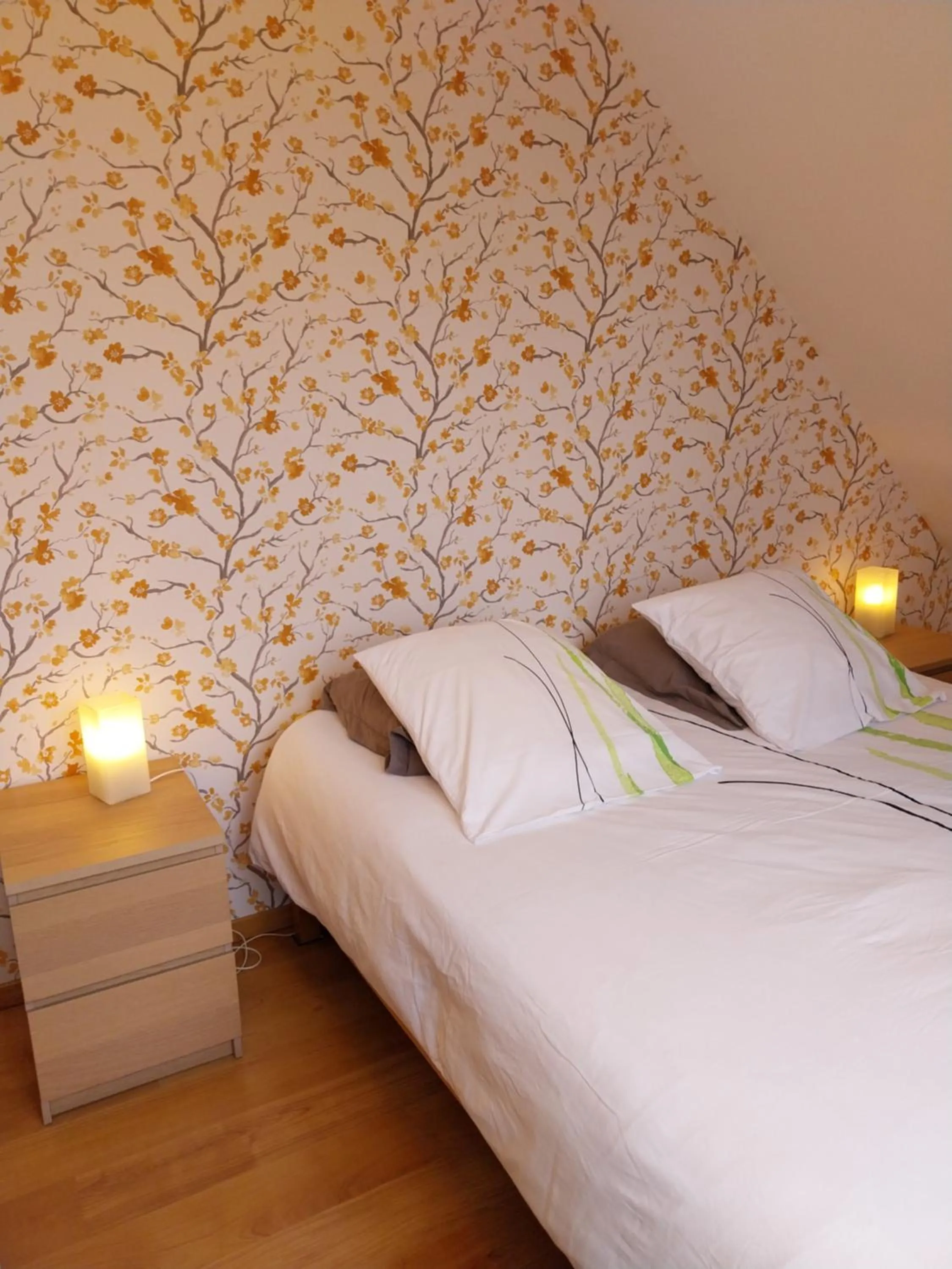 Bedroom, Bed in Au Moulin de l'Andelle