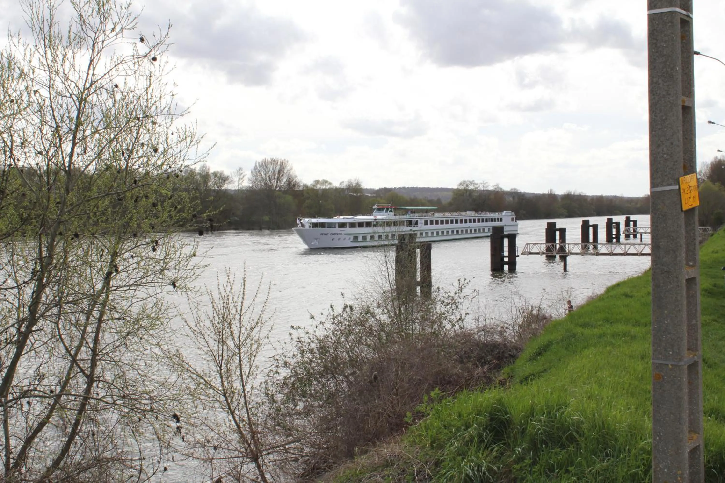 Nearby landmark in Au Moulin de l'Andelle