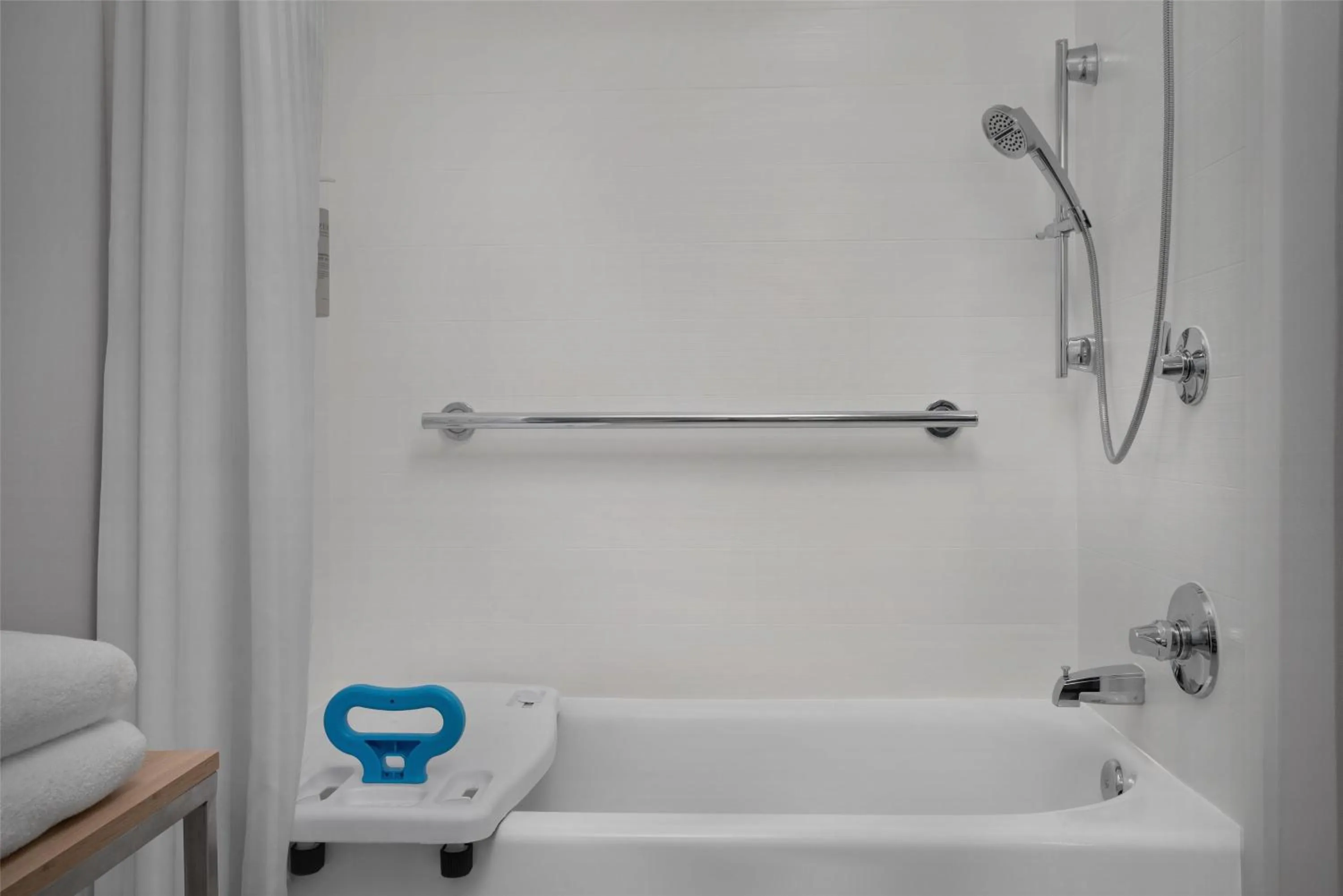 Bathroom in Hilton Garden Inn Atlanta West/Lithia Springs