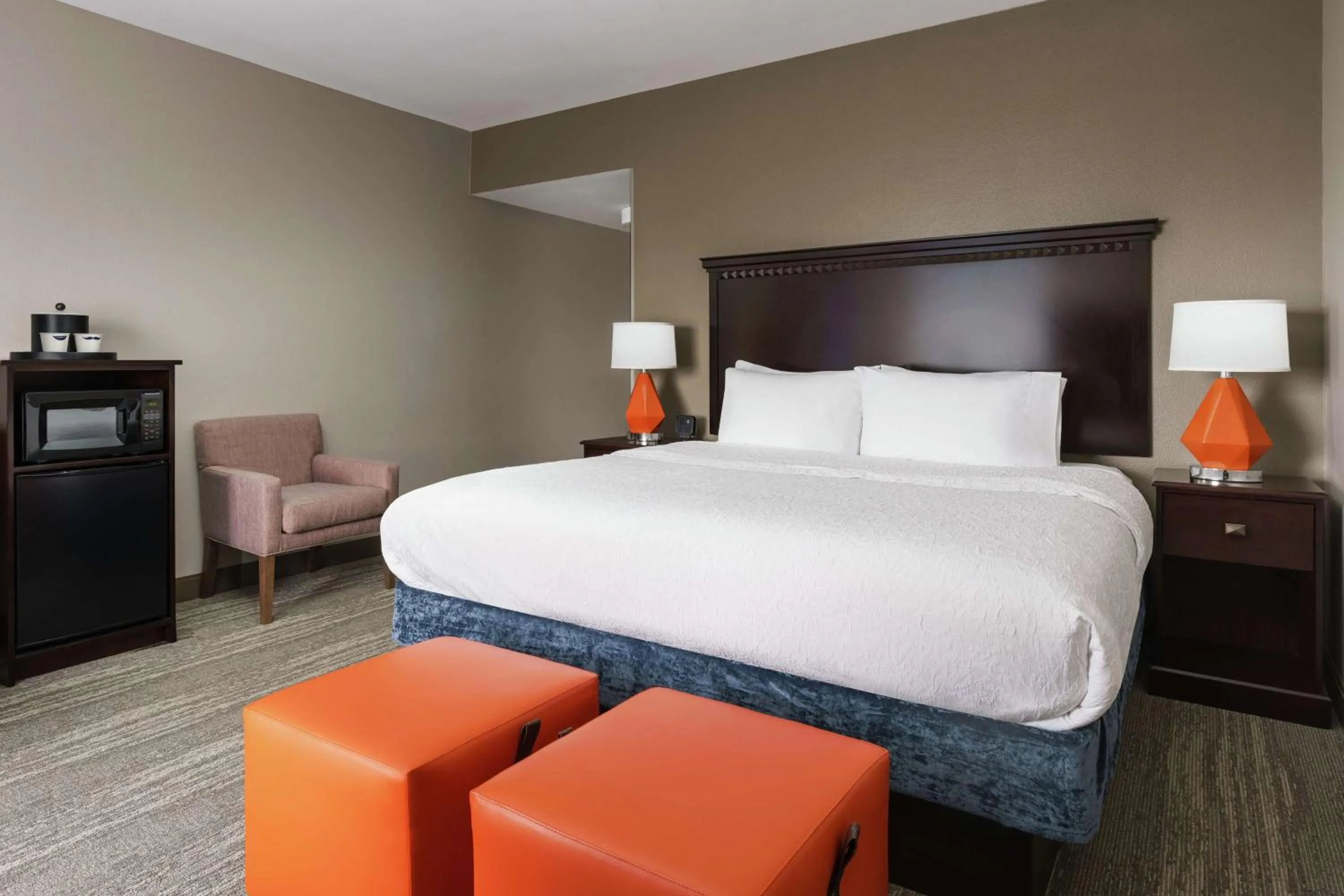 Bed in Hampton Inn & Suites Ft. Lauderdale/West-Sawgrass/Tamarac, FL