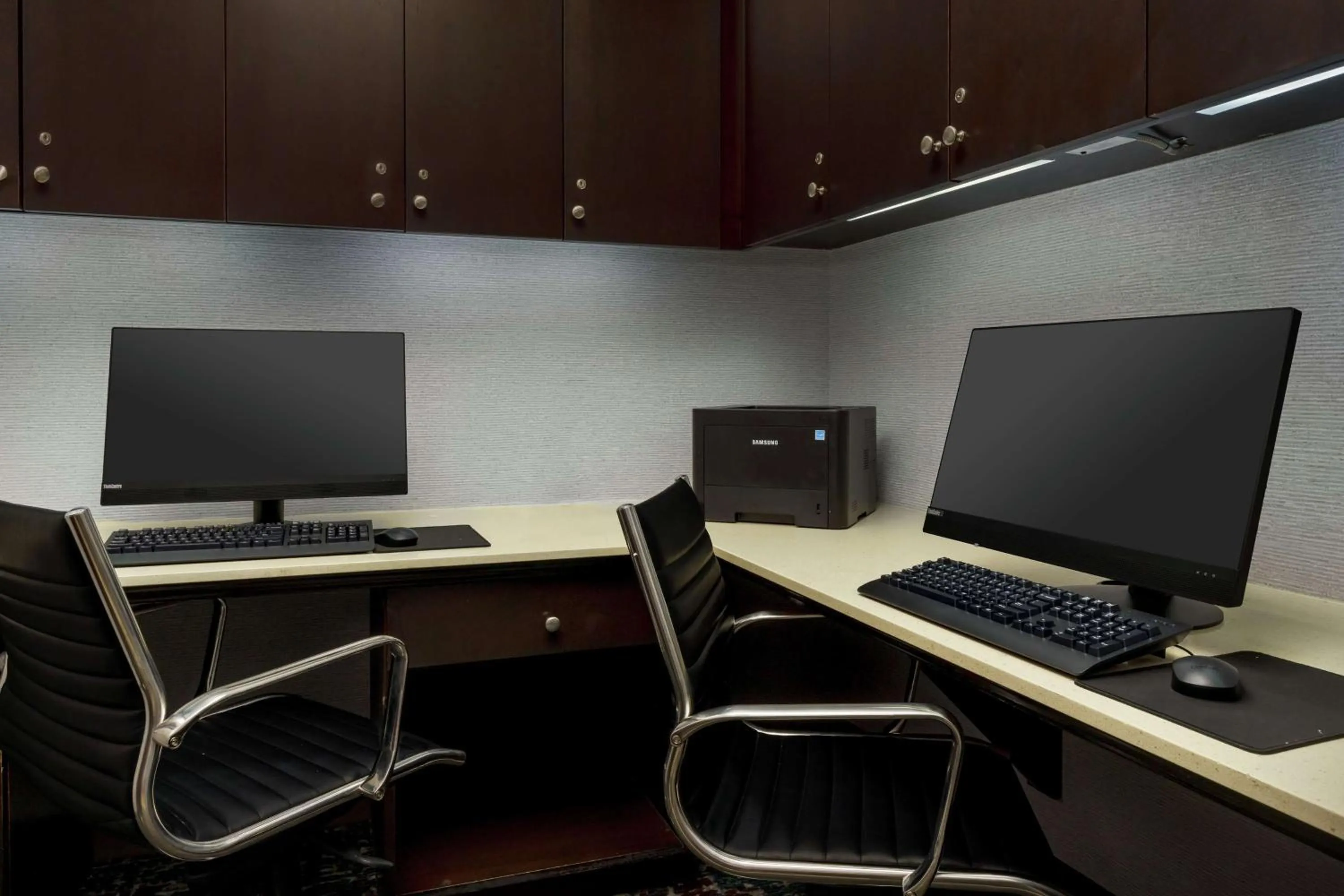 Business facilities in Hampton Inn & Suites Ft. Lauderdale/West-Sawgrass/Tamarac, FL