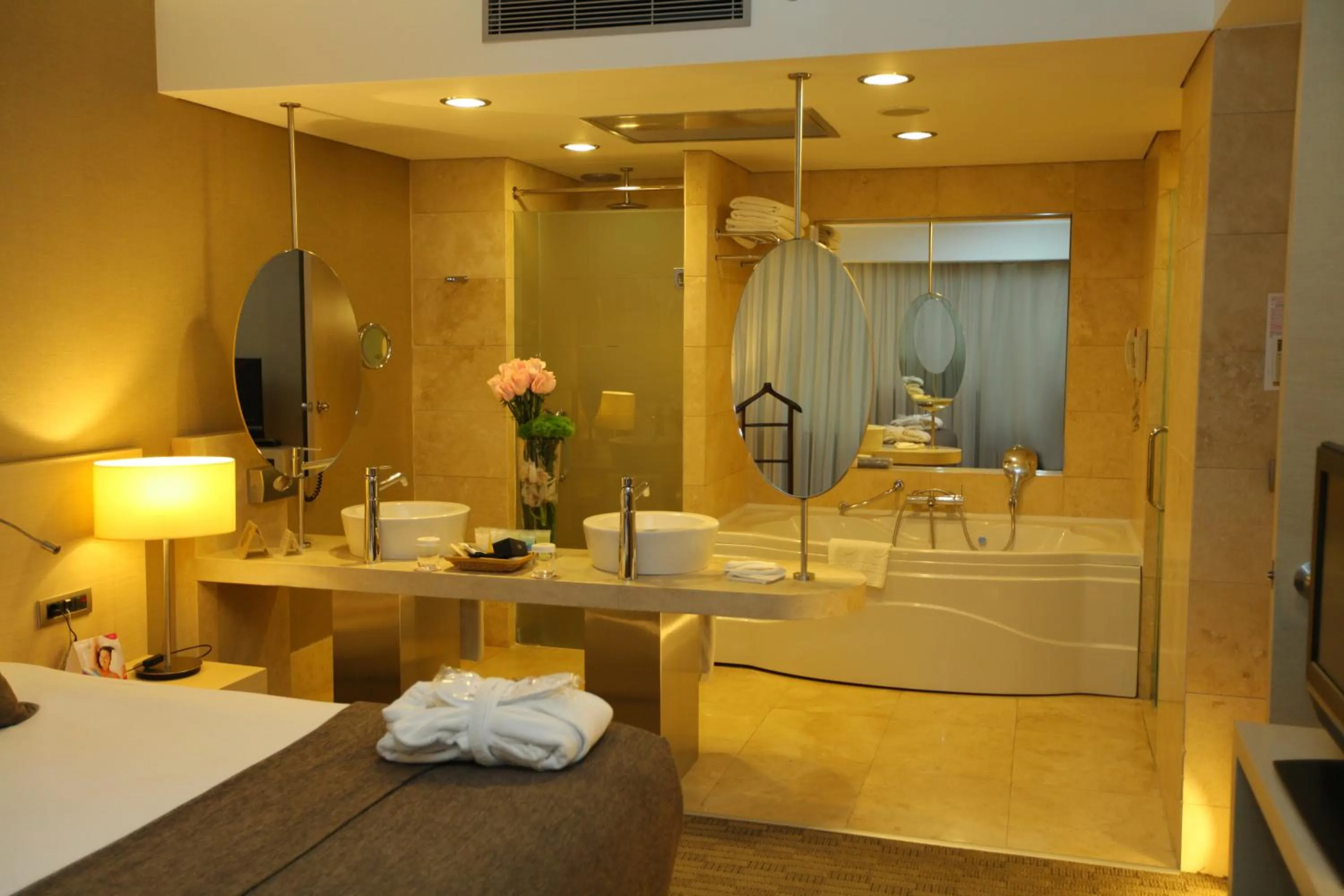 Bathroom in CPAnkara Hotel