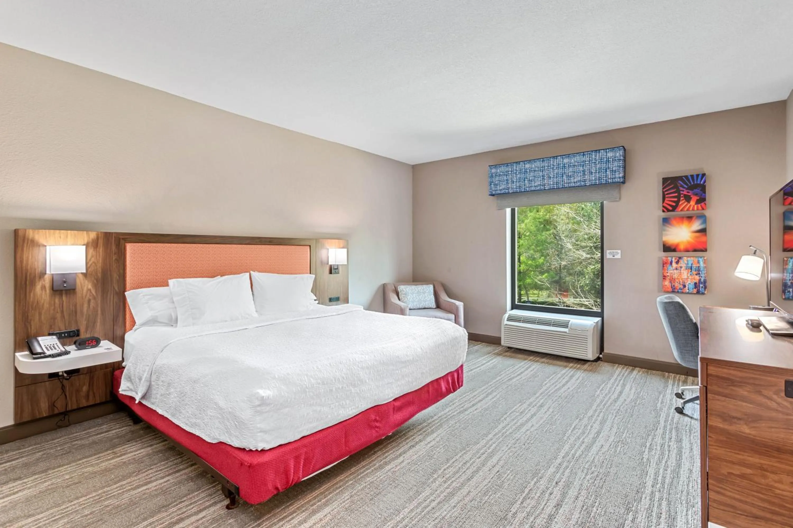 Bedroom, Bed in Hampton Inn & Suites Orlando-Apopka