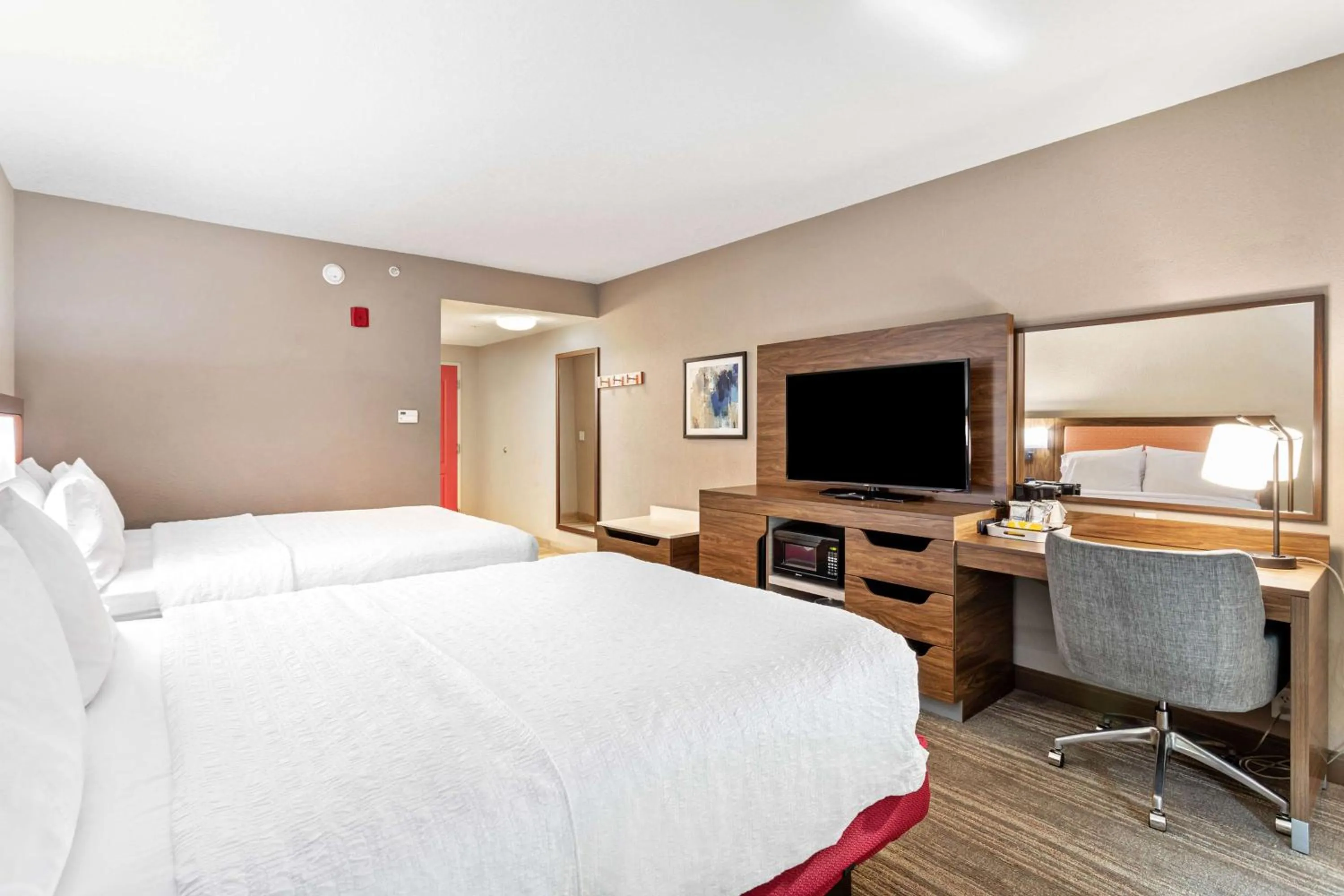 Bedroom, Bed in Hampton Inn & Suites Orlando-Apopka