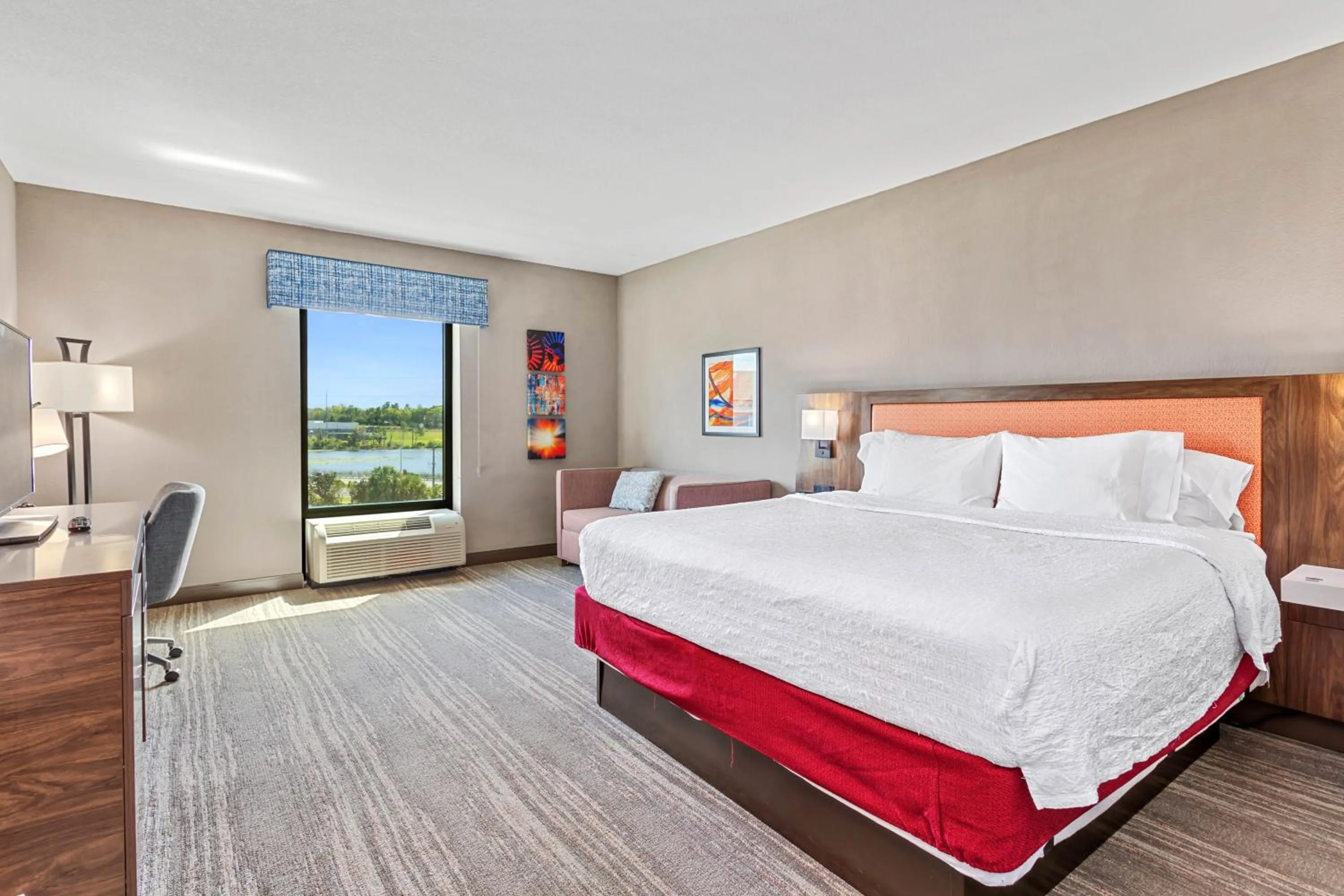 Bedroom, Bed in Hampton Inn & Suites Orlando-Apopka