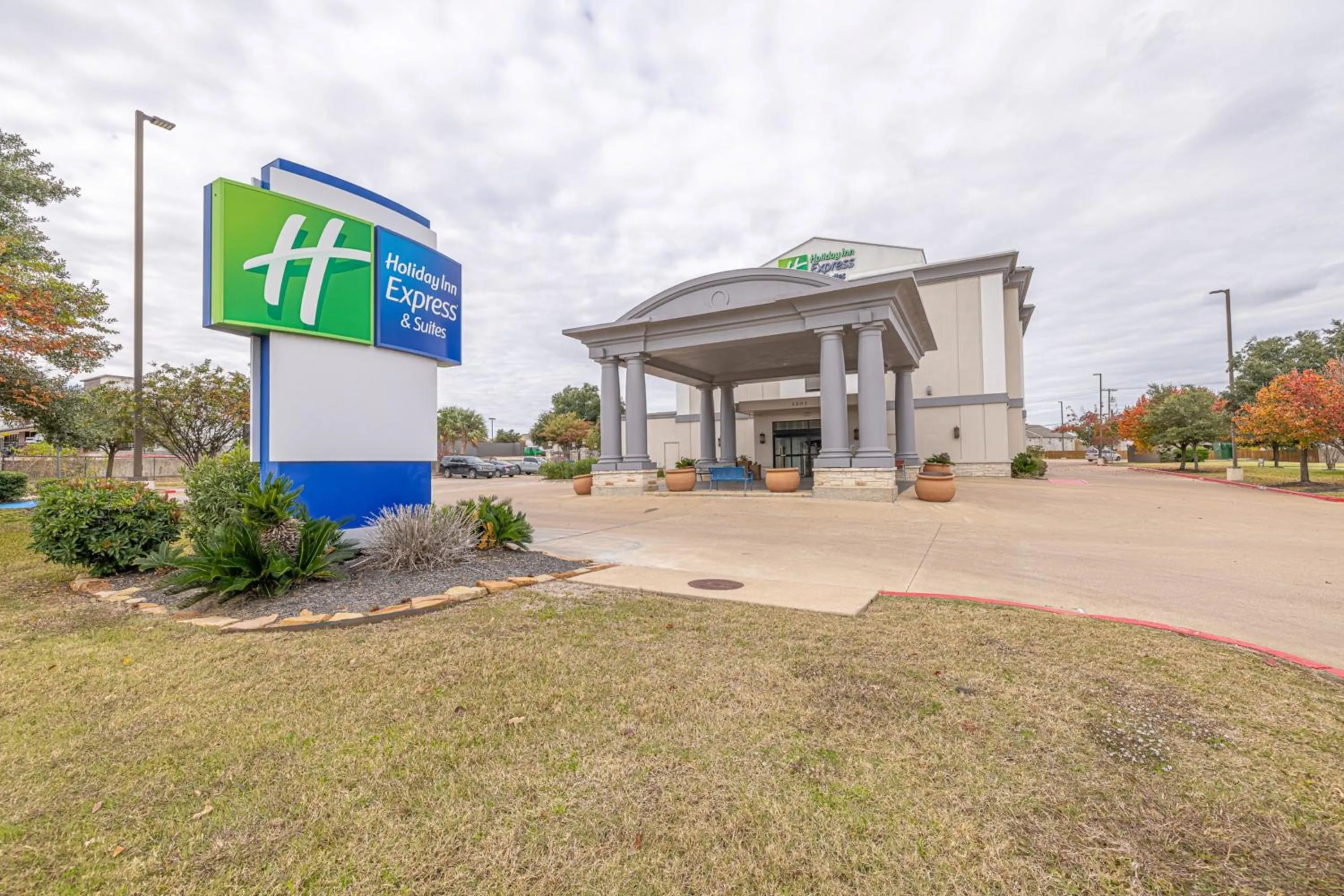 Property building in Holiday Inn Express & Suites College Station by IHG