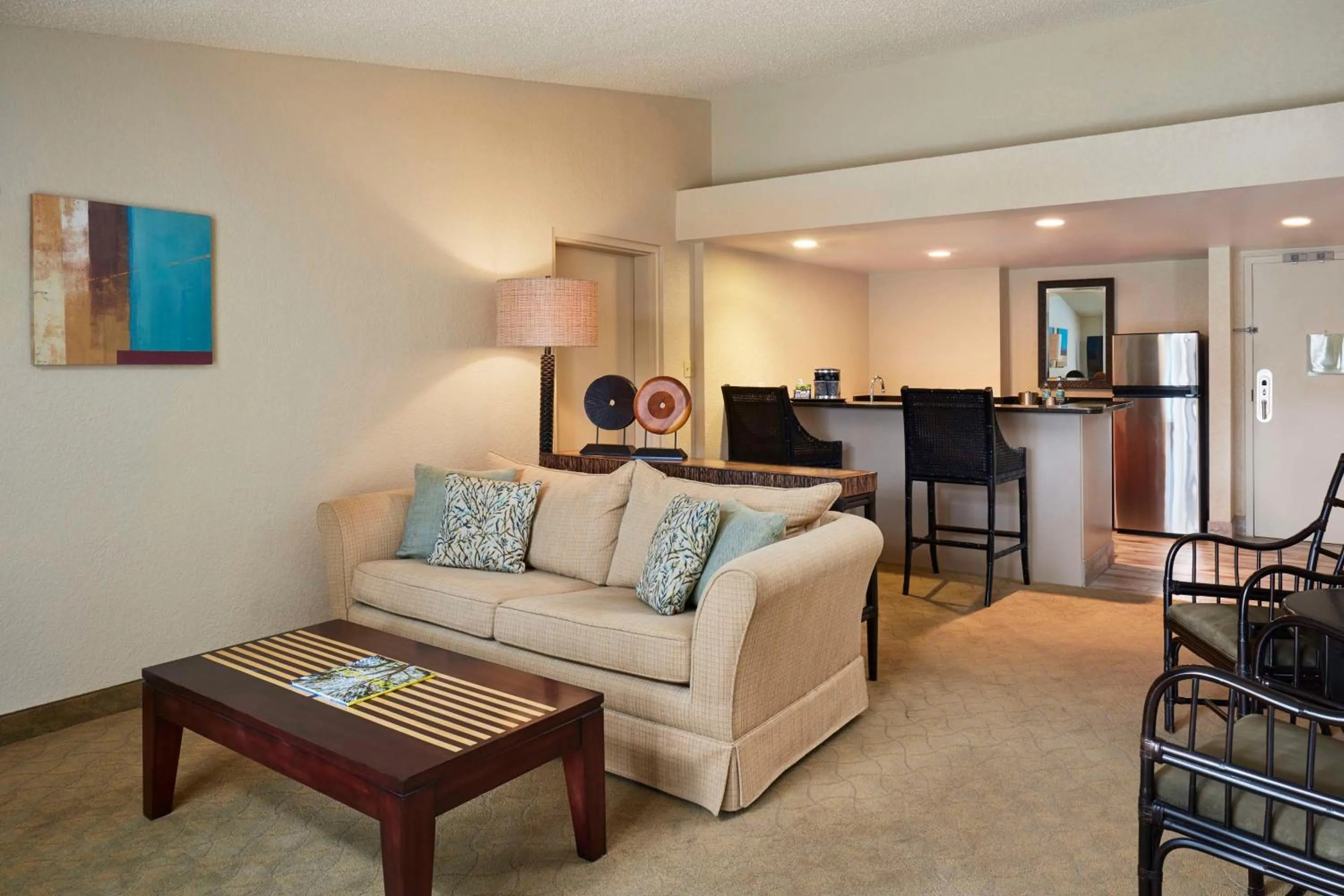 Living room in DoubleTree by Hilton Hotel Orlando at SeaWorld