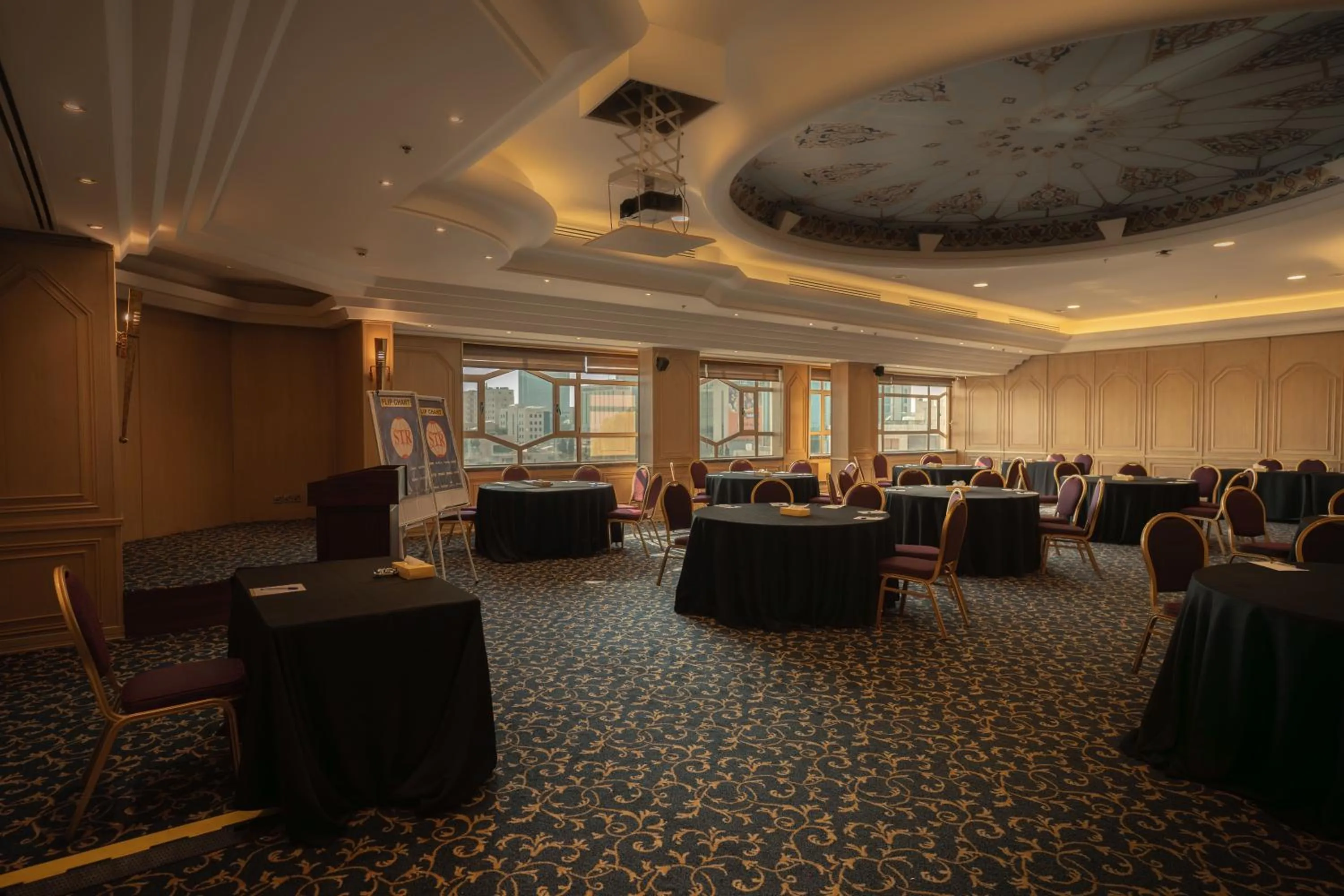 Banquet/Function facilities in Bristol Hotel