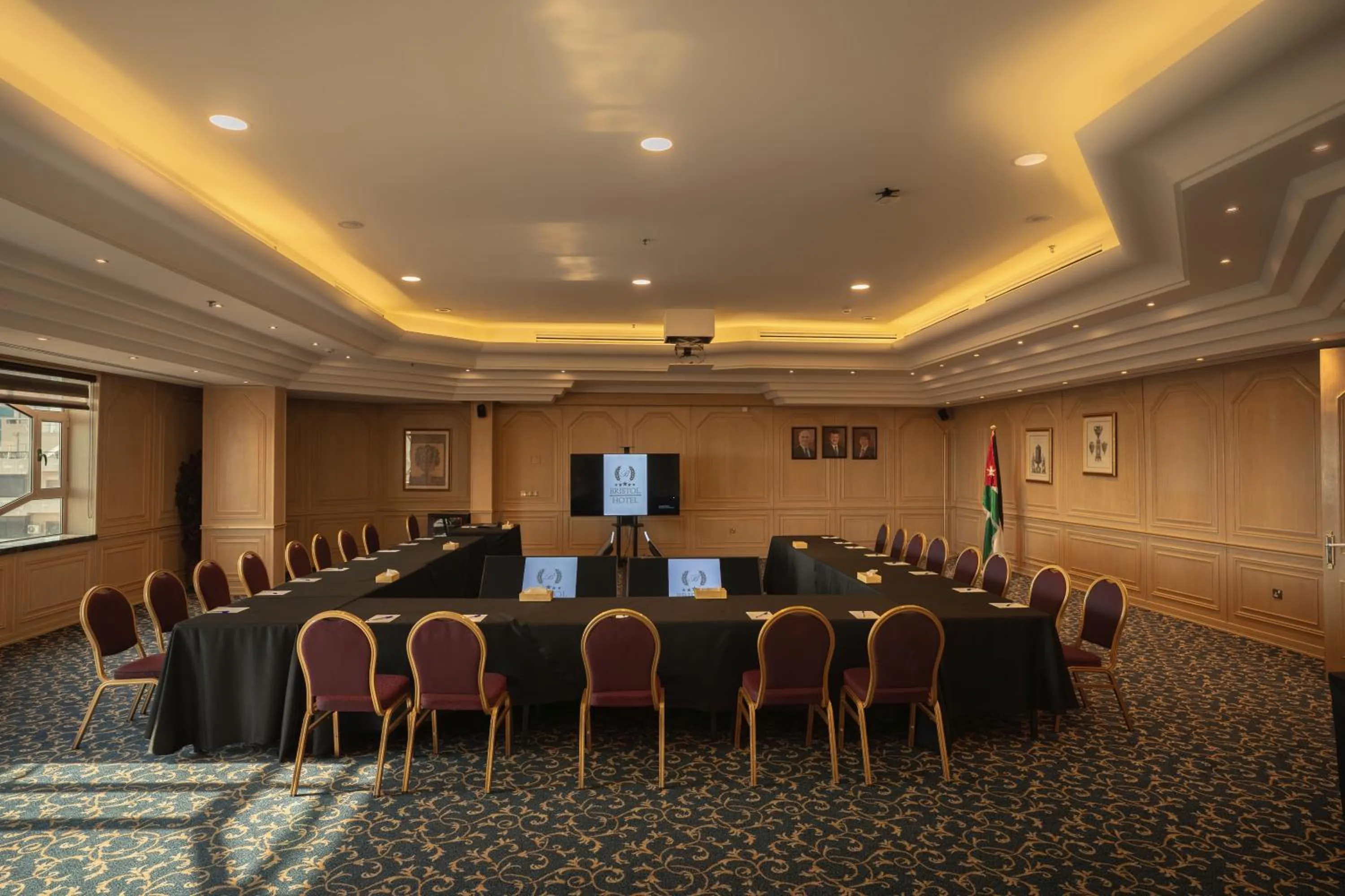 Banquet/Function facilities in Bristol Hotel