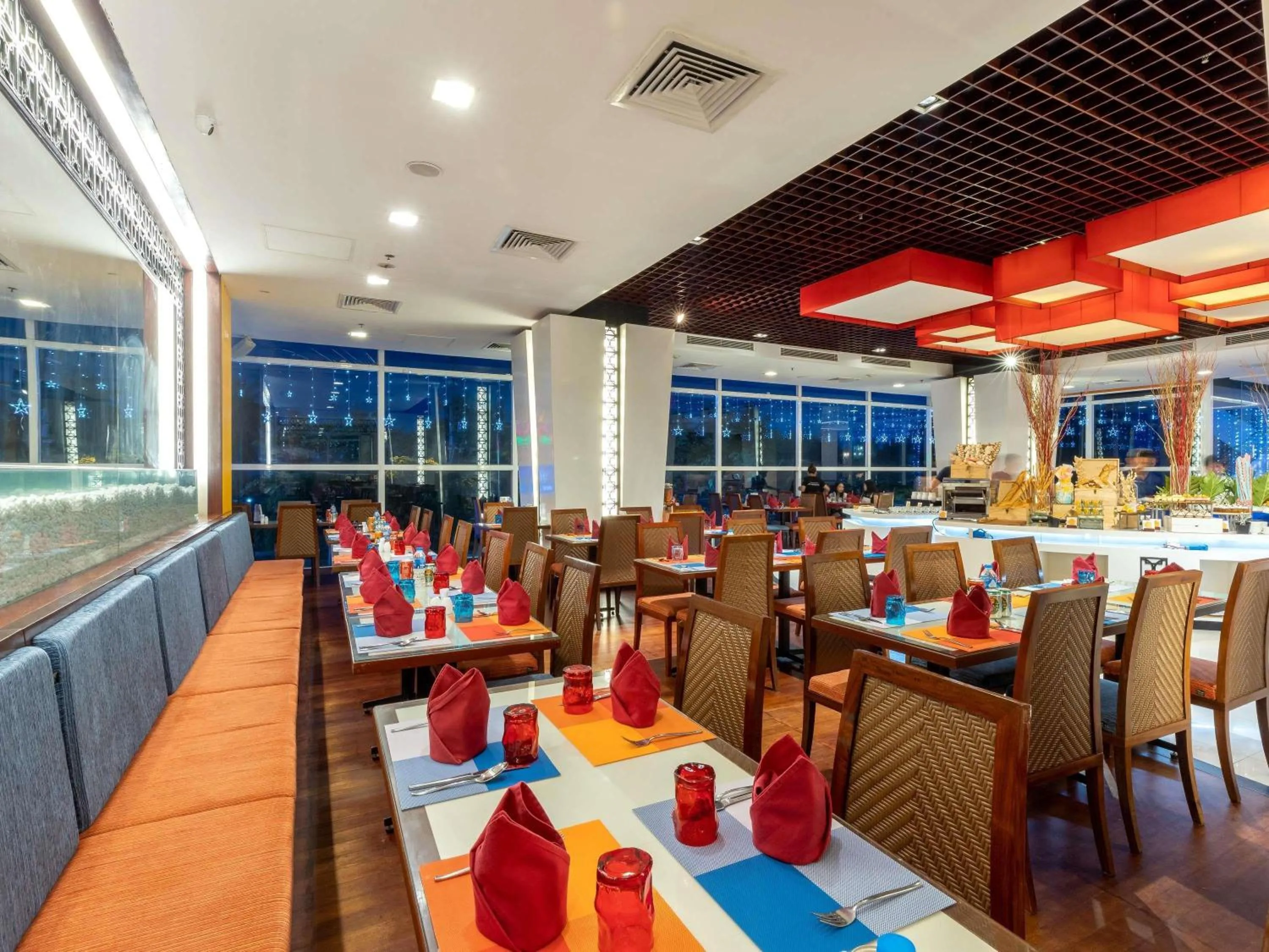 Restaurant/places to eat in Novotel Nha Trang