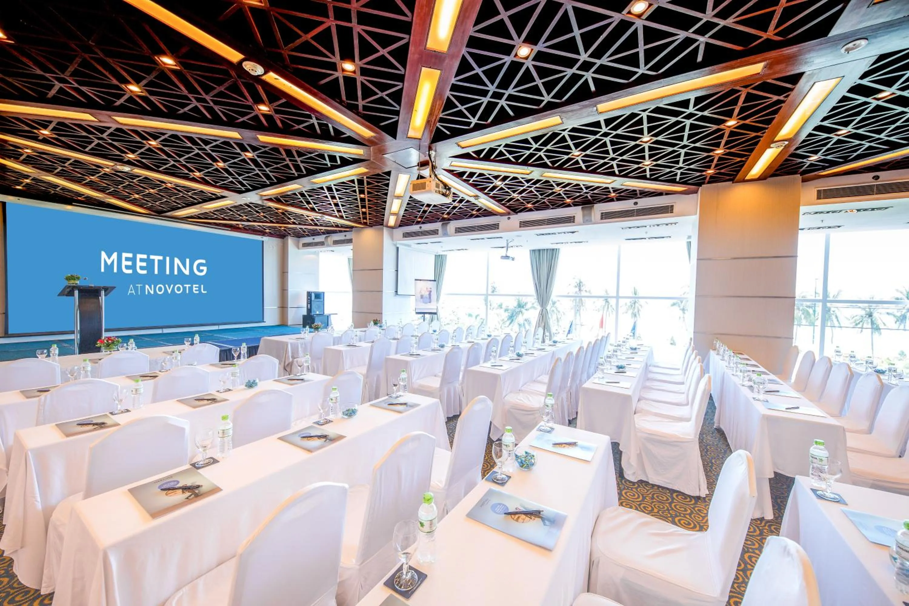 Banquet/Function facilities in Novotel Nha Trang