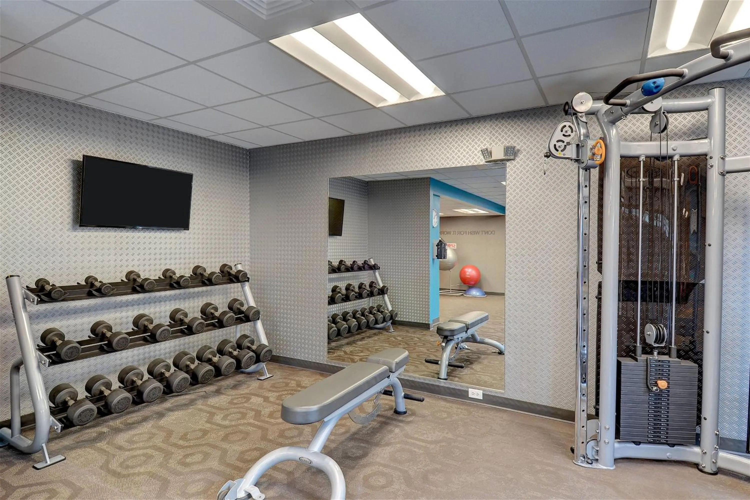 Fitness centre/facilities in Fairfield Inn & Suites by Marriott Nashville Downtown-MetroCenter
