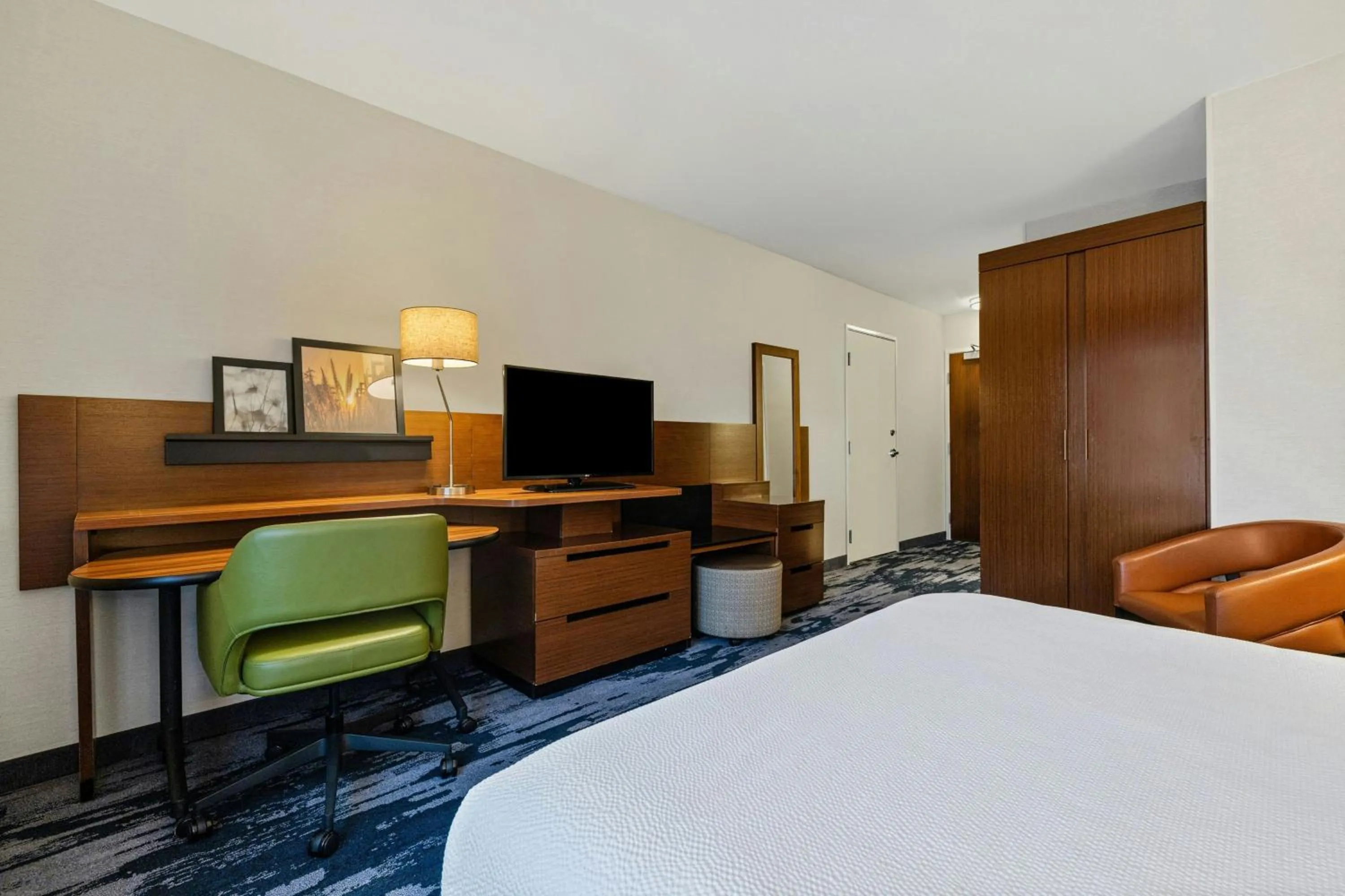 Bedroom, Bed in Fairfield Inn & Suites by Marriott Nashville Downtown-MetroCenter