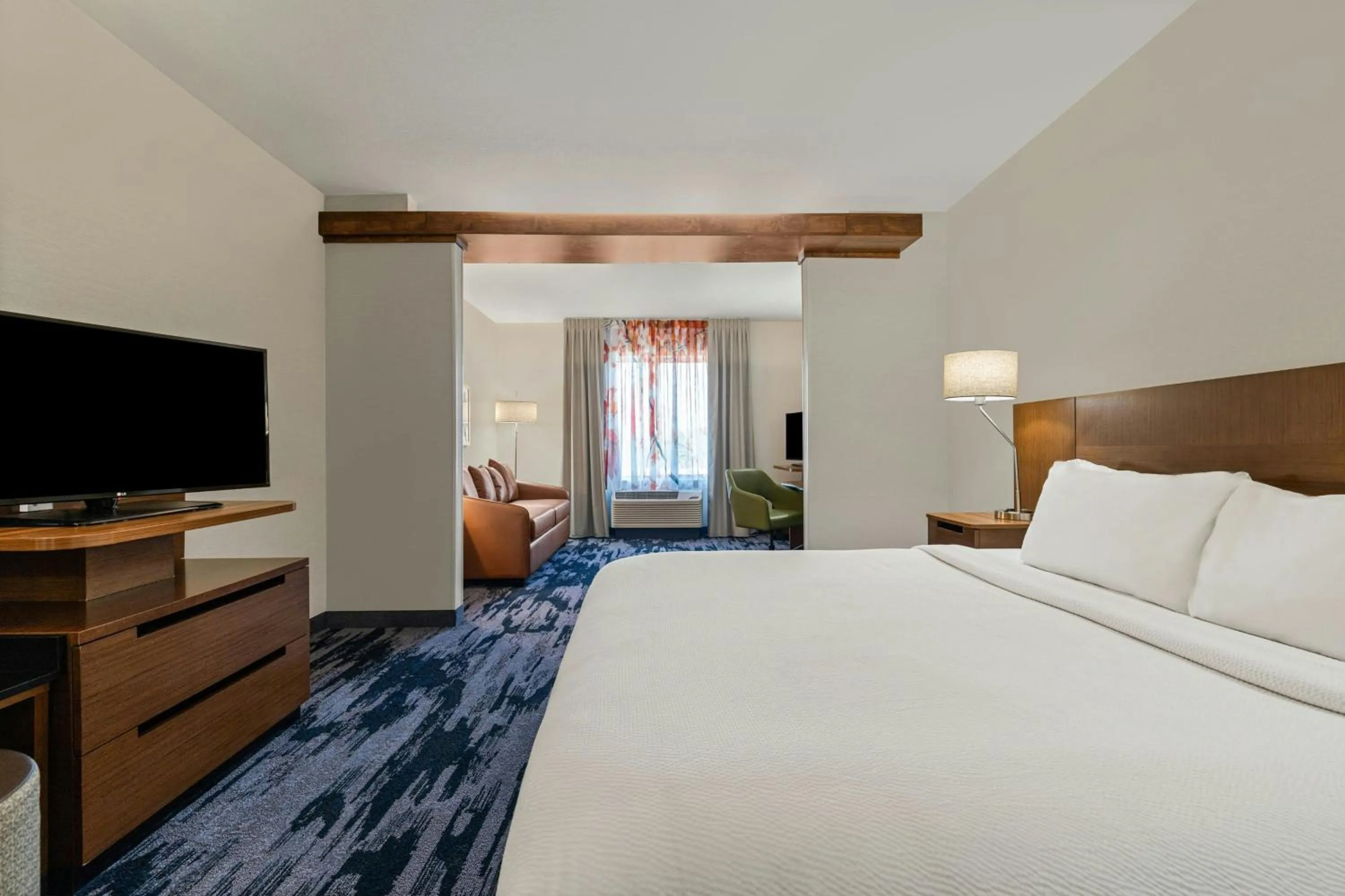 Bedroom, Bed in Fairfield Inn & Suites by Marriott Nashville Downtown-MetroCenter