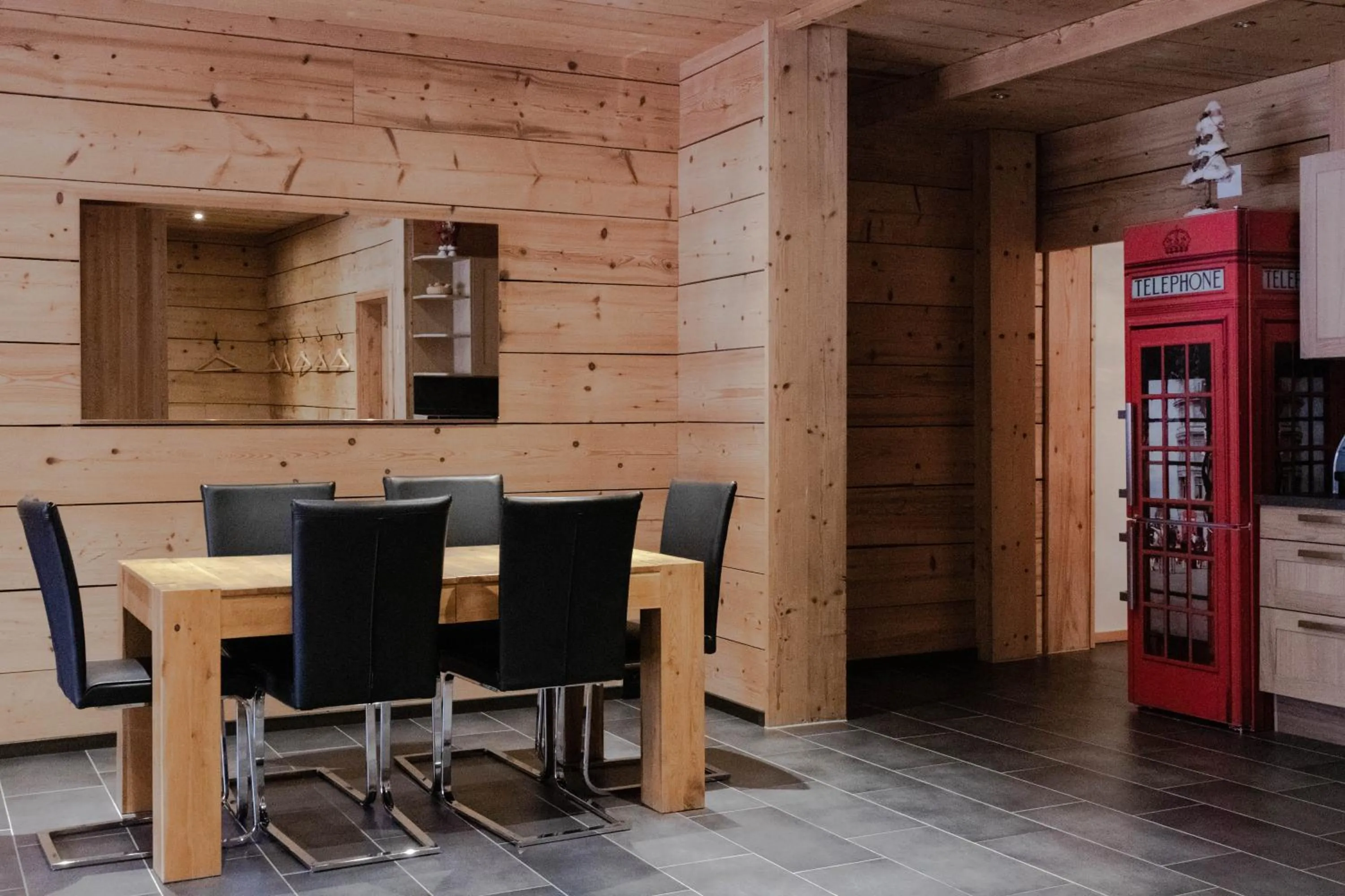 Dining area in Hotel L'Etable