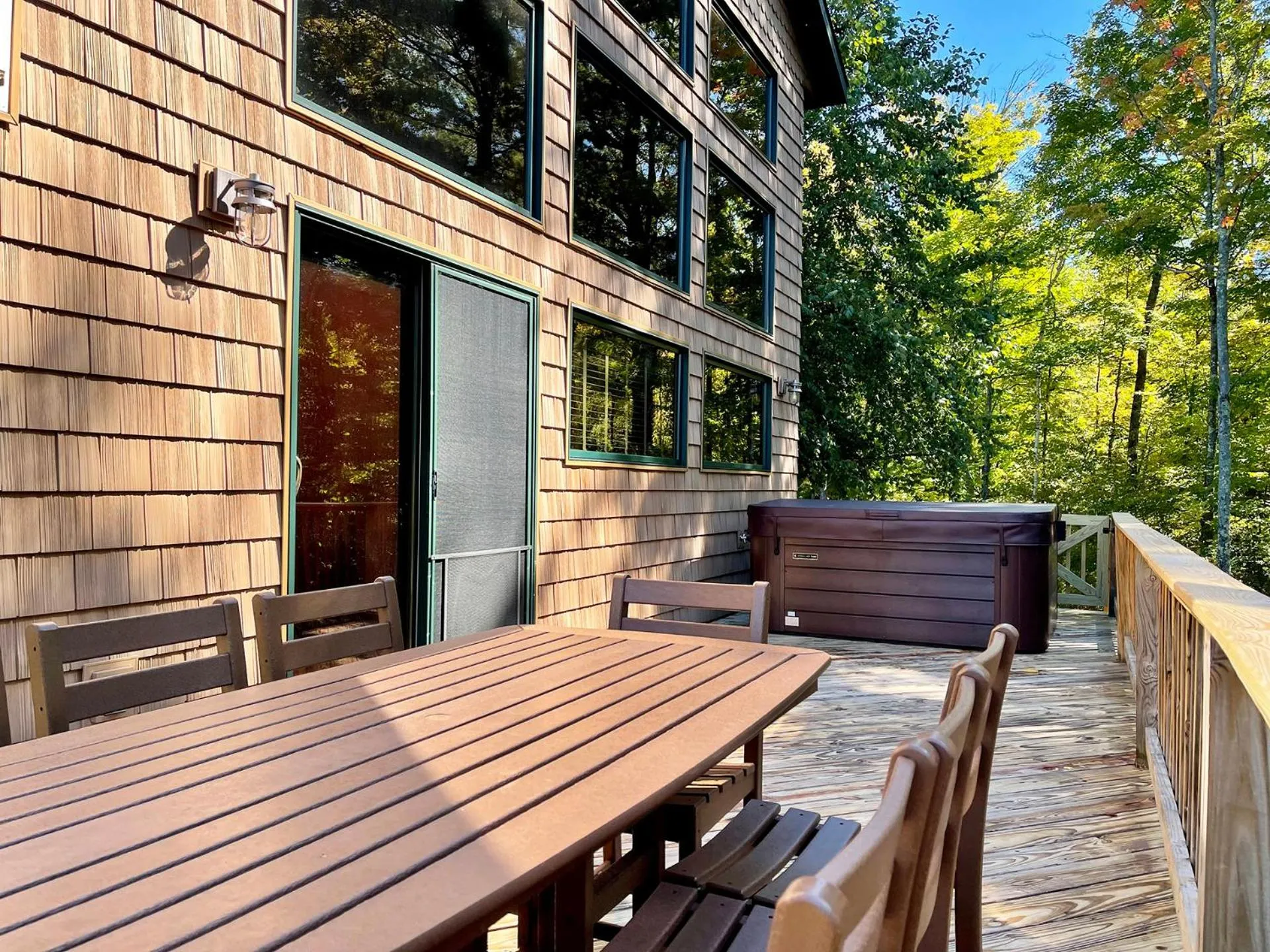 Hot Tub in Marble Mountain Chalet