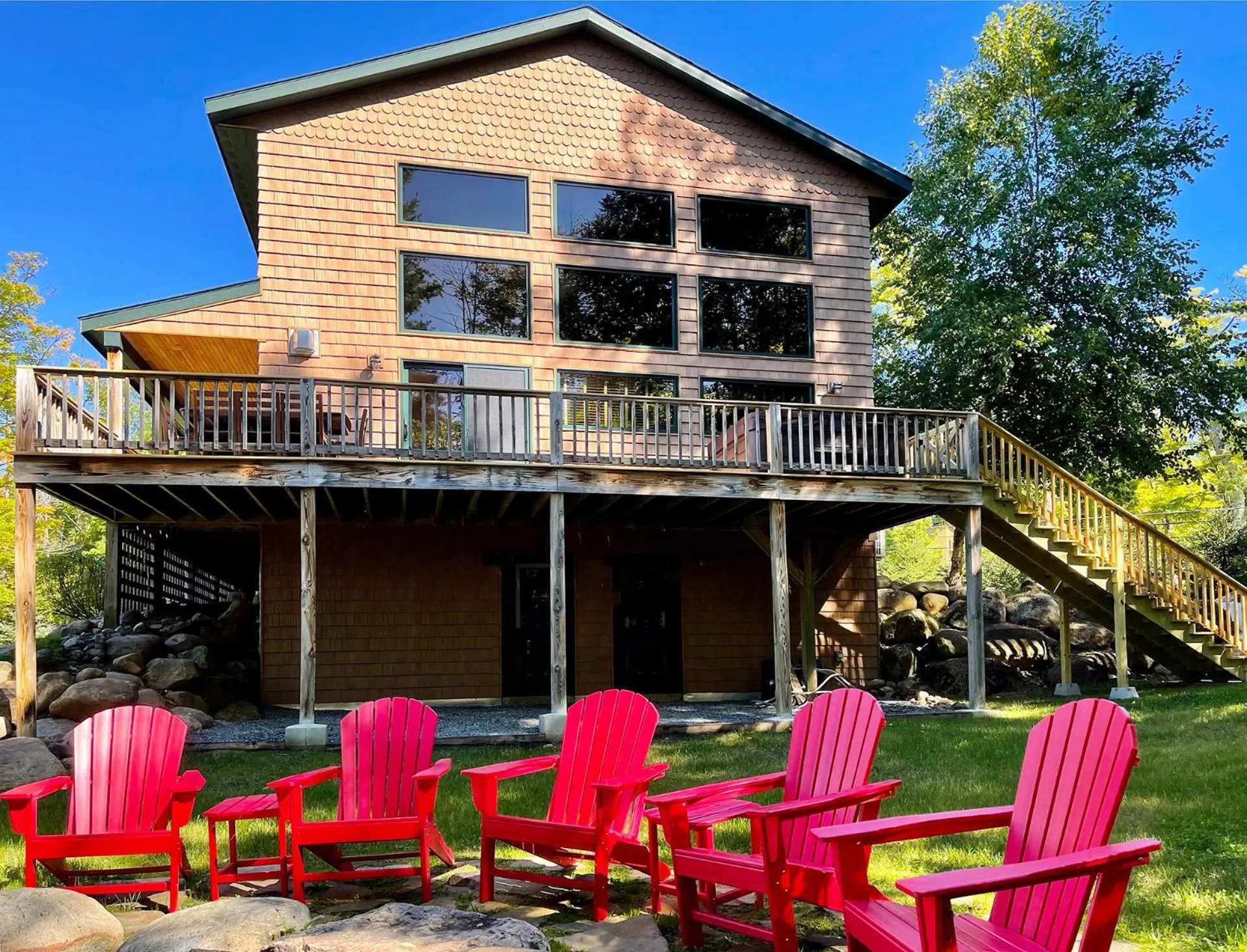 Seating area in Marble Mountain Chalet