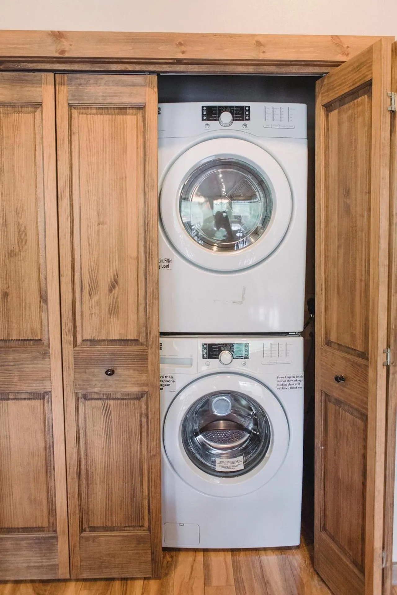 washing machine in Whiteface Mountain Chalet