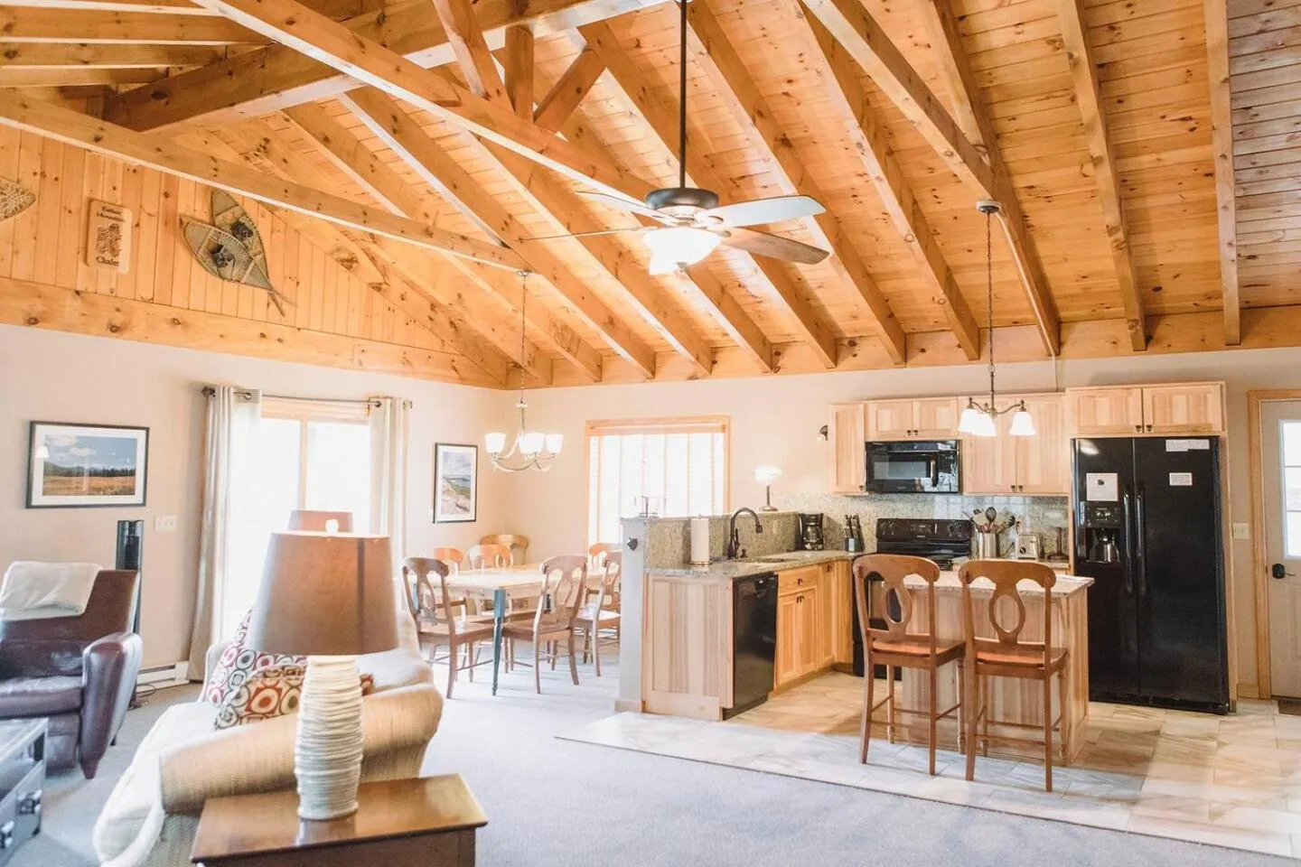 Living room in Esther Mountain Chalet