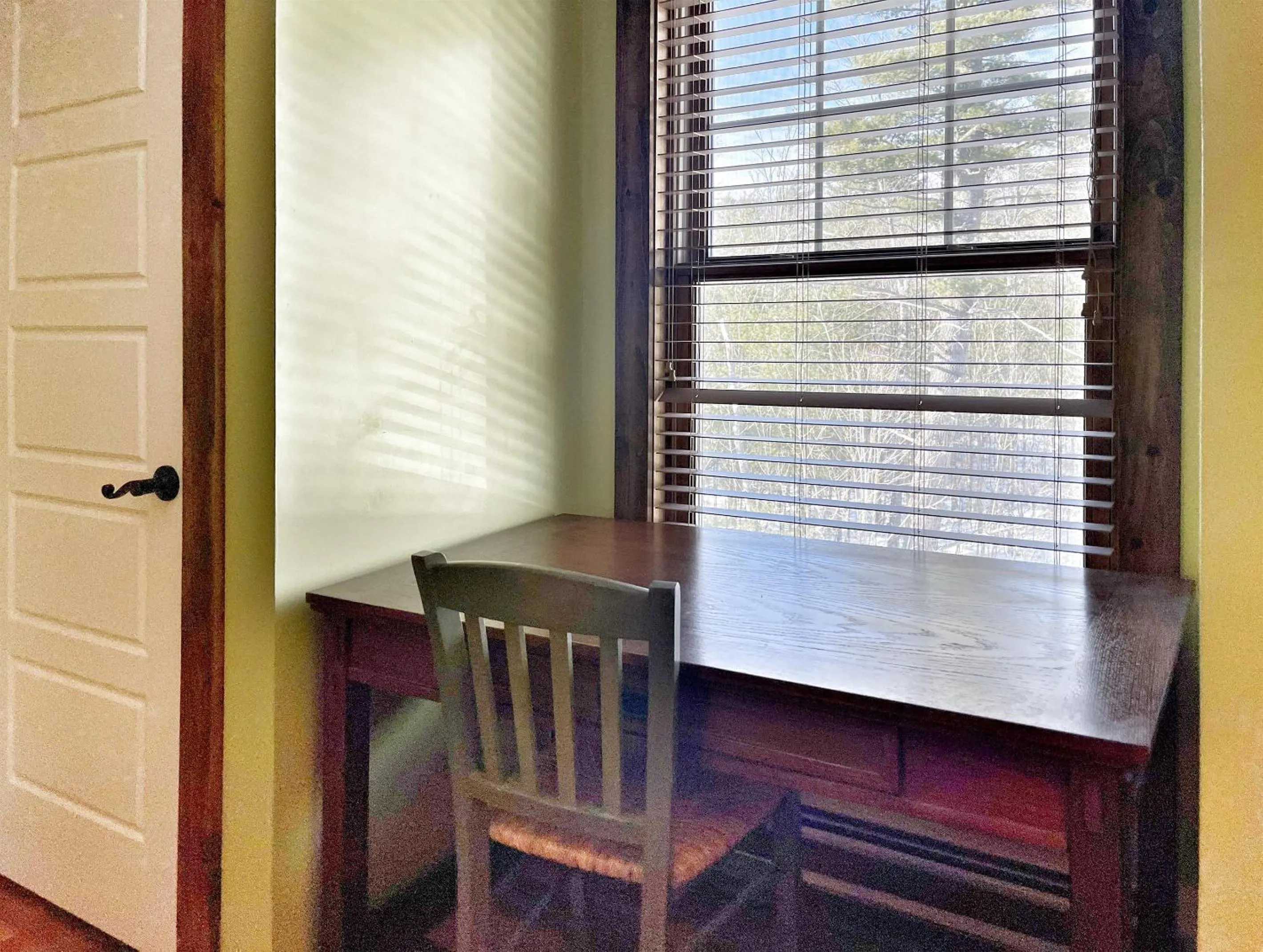 Bedroom in Lookout Mountain Chalet