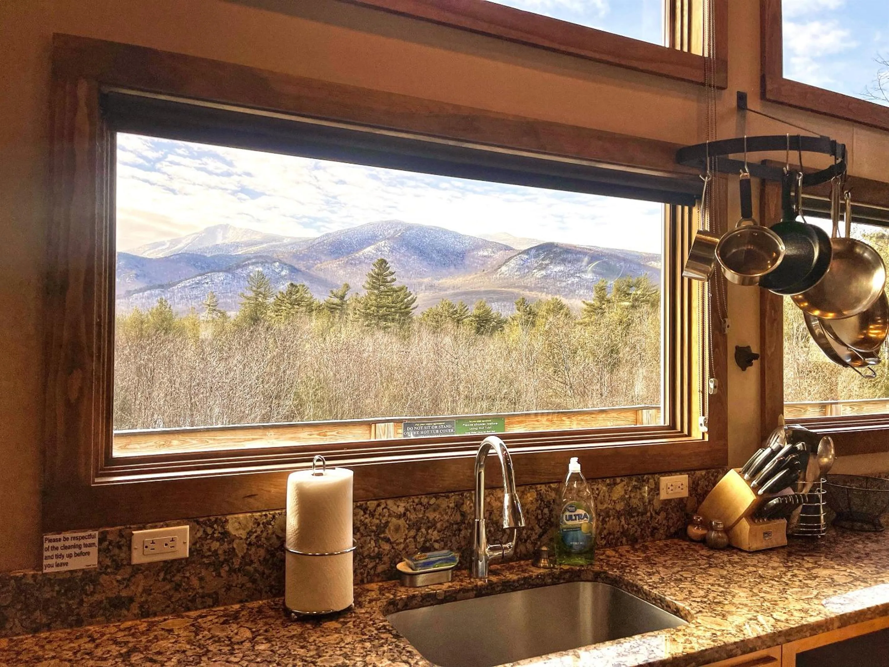 Mountain view in Lookout Mountain Chalet