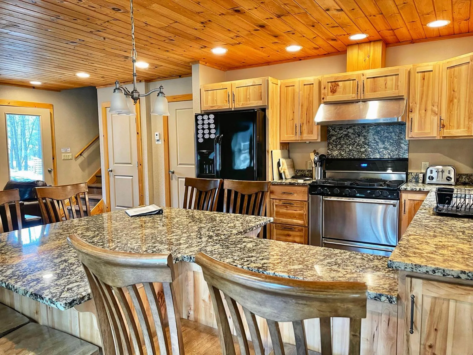 Dining area in Cascade Mountain Chalet