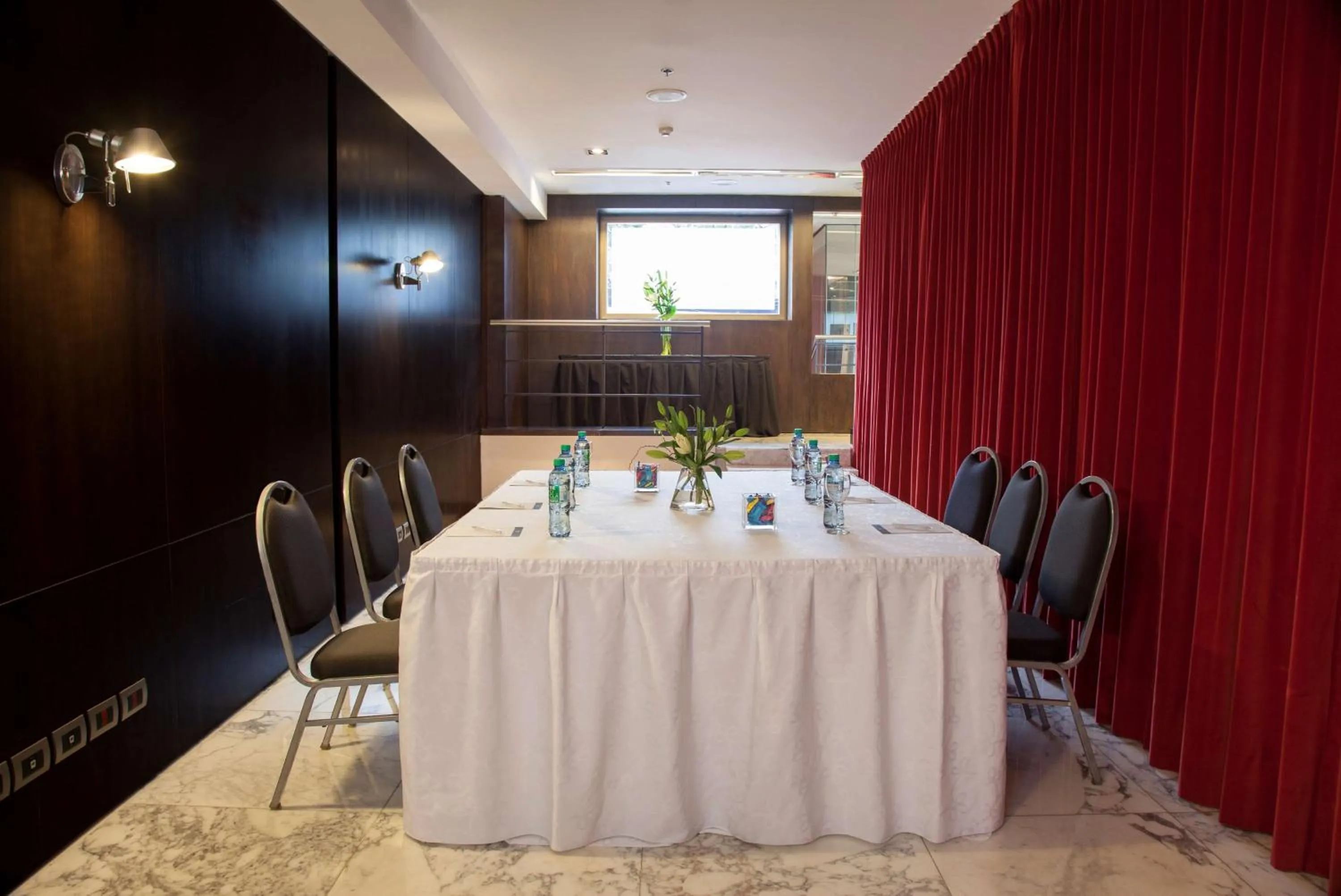 Meeting/conference room in NH Buenos Aires Tango